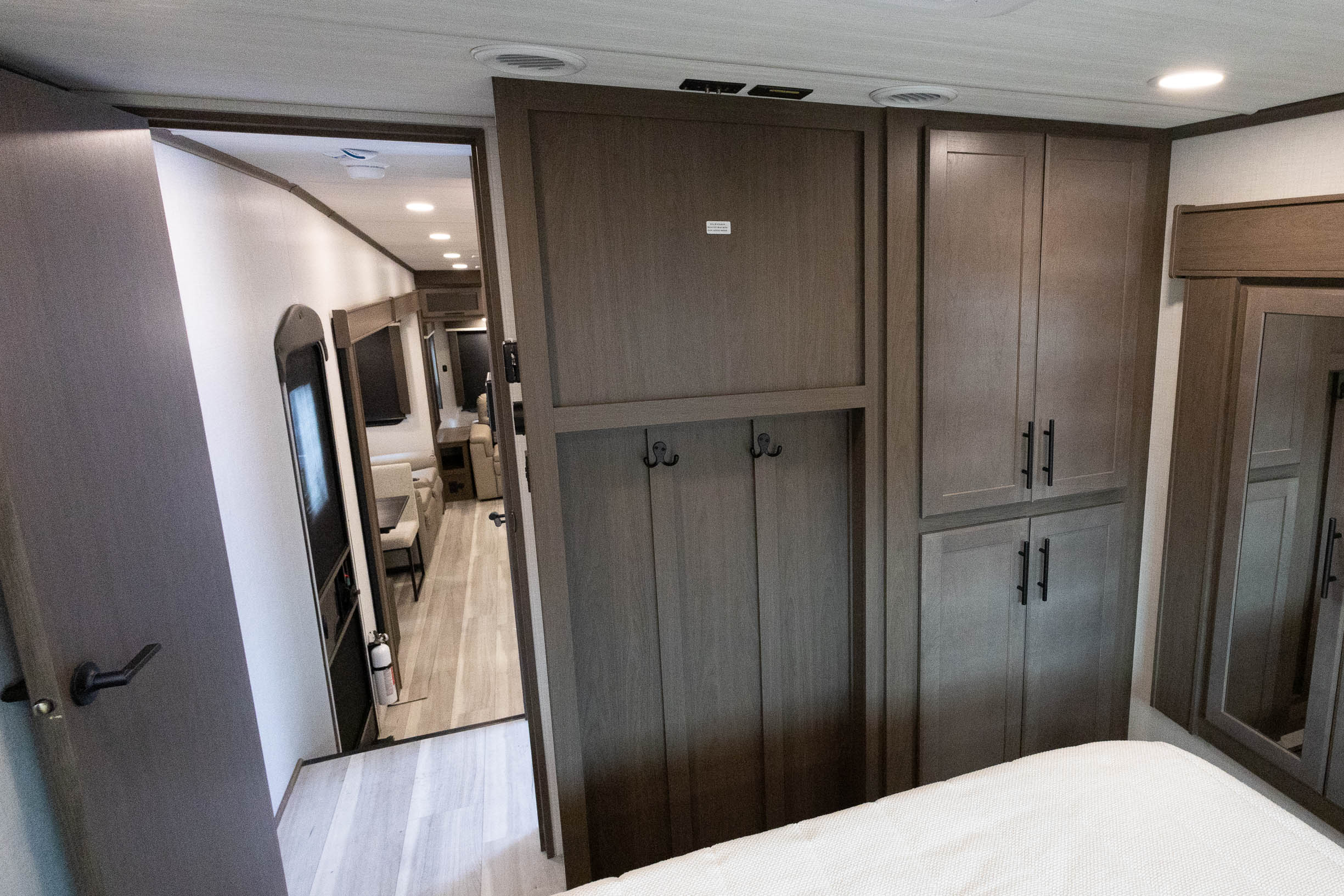 2026 Keystone RV Cougar 290RLS FIFTH WHEEL