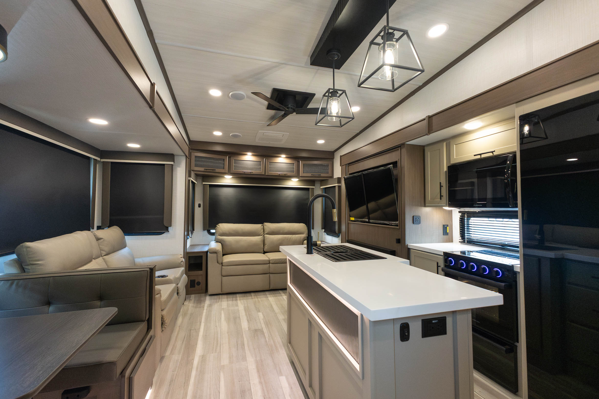 2026 Keystone RV Cougar 360MBI FIFTH WHEEL