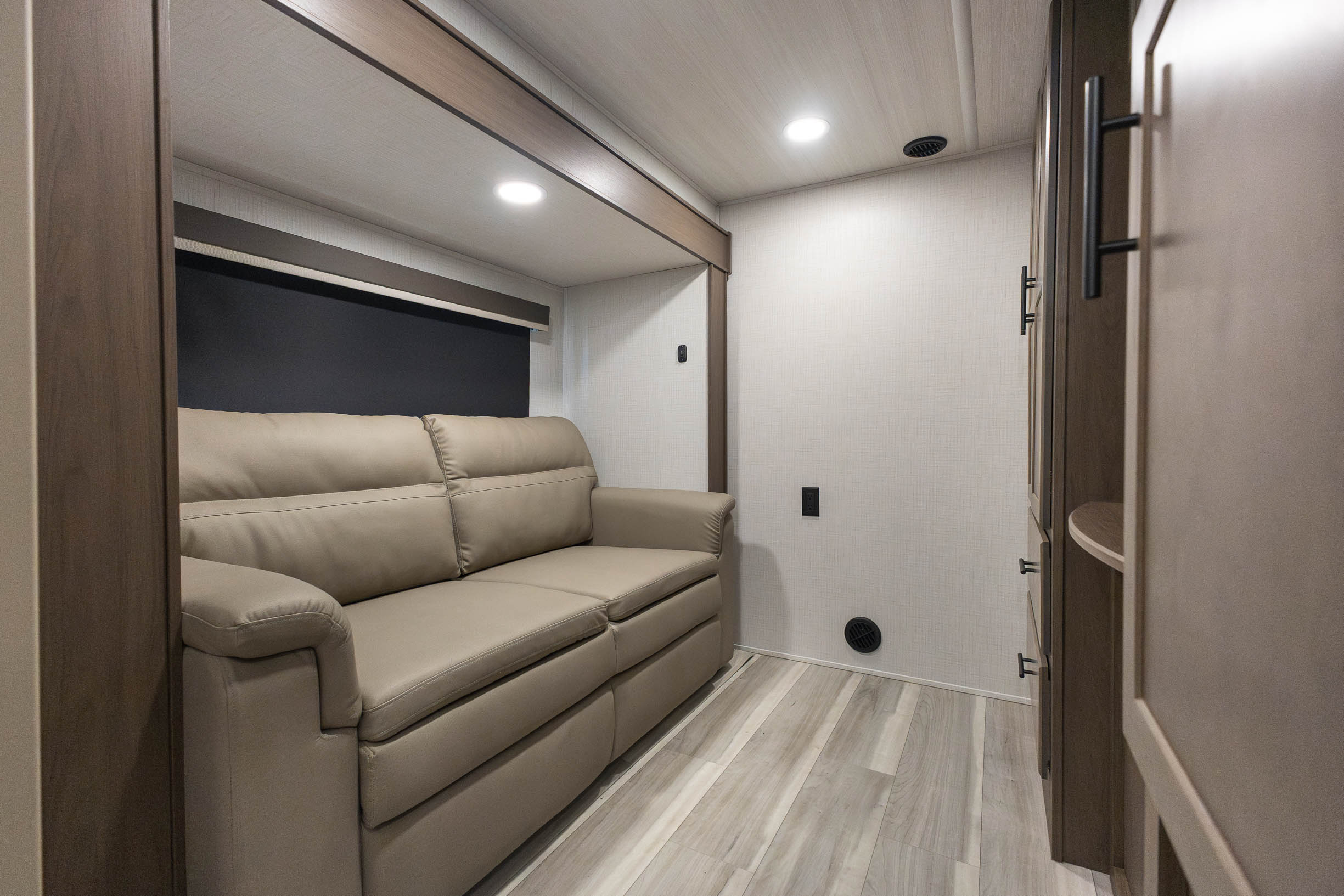2026 Keystone RV Cougar 360MBI FIFTH WHEEL