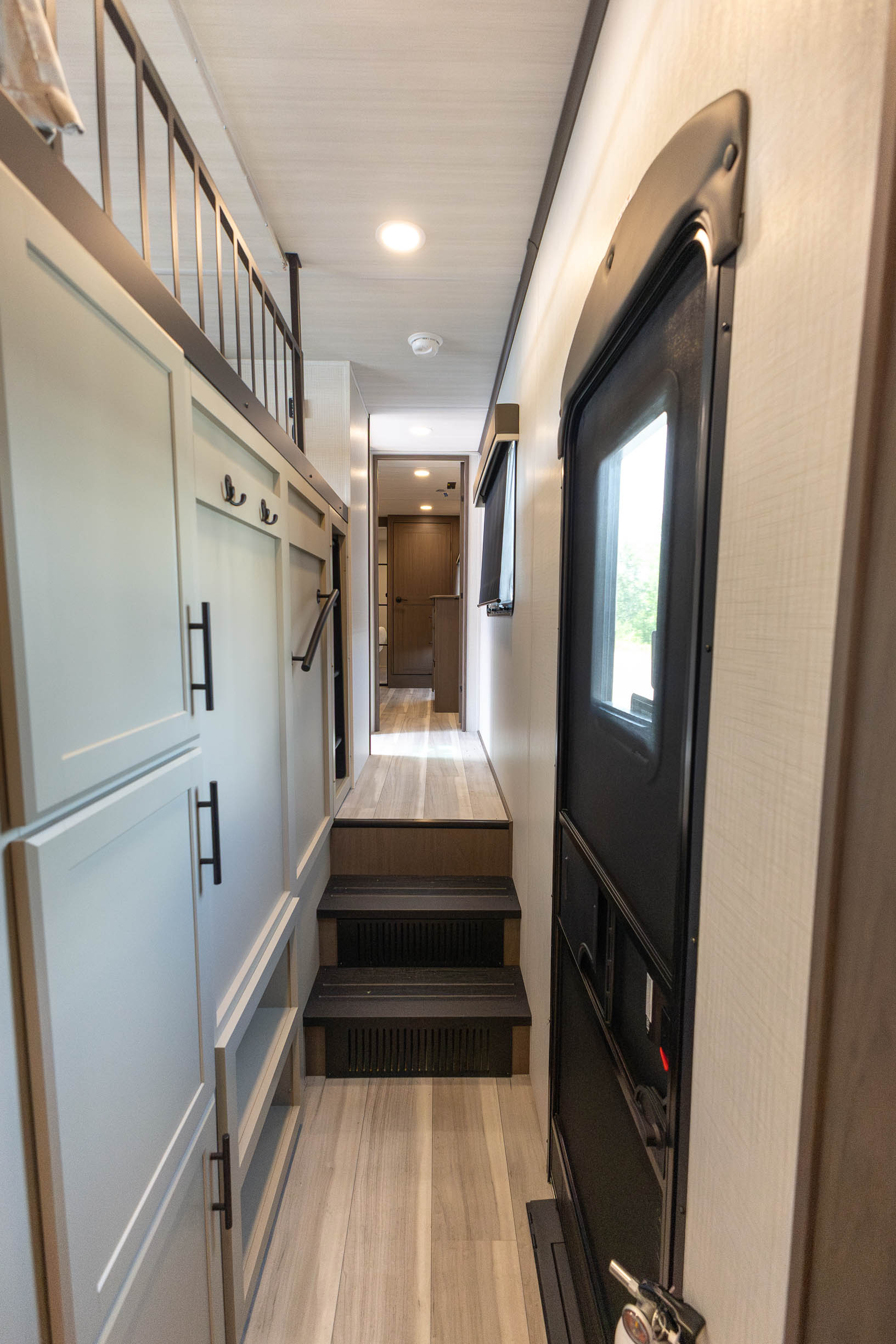 2026 Keystone RV Cougar 360MBI FIFTH WHEEL