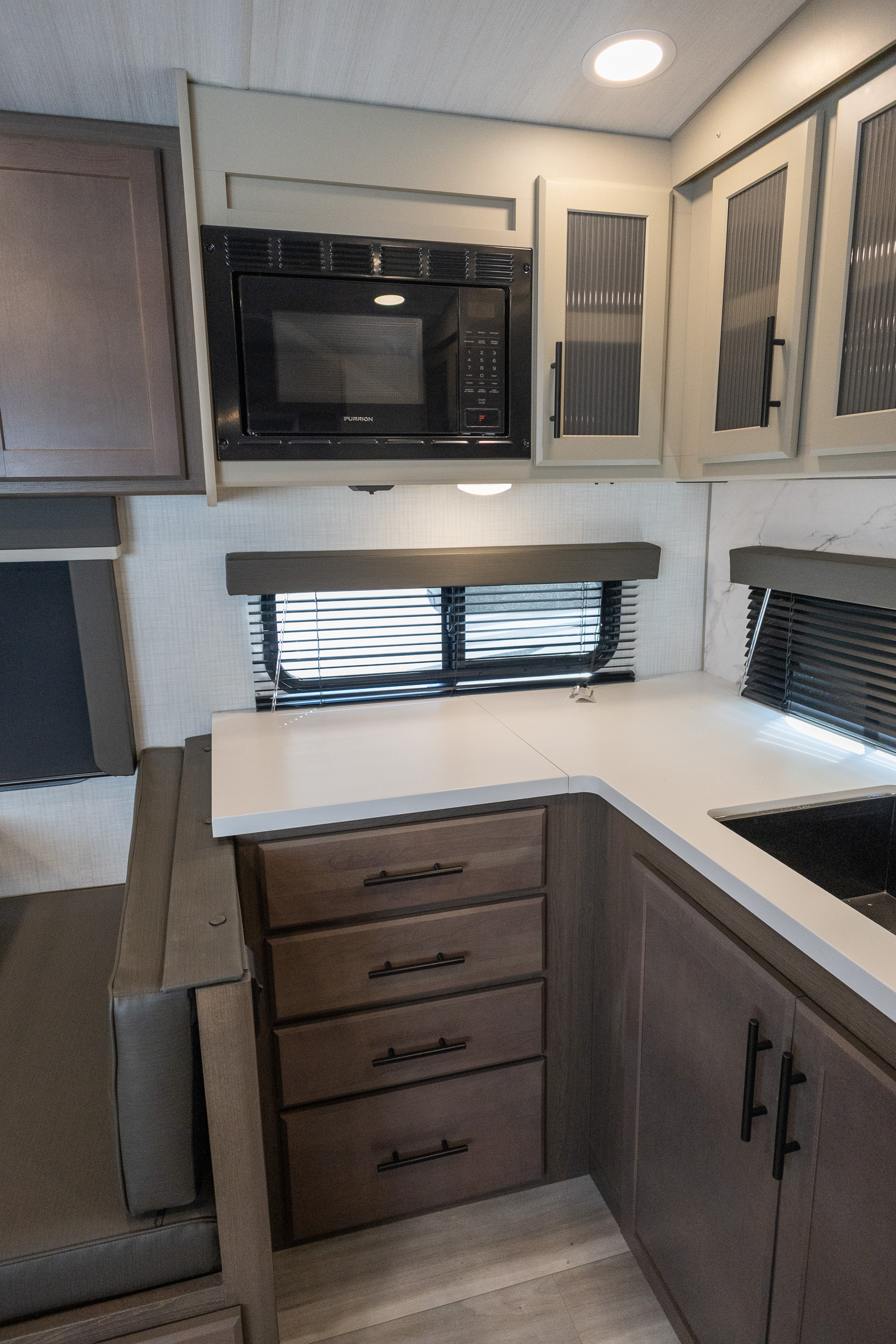 2026 Keystone RV Cougar Half-Ton 25MLE TRAVEL TRAILER