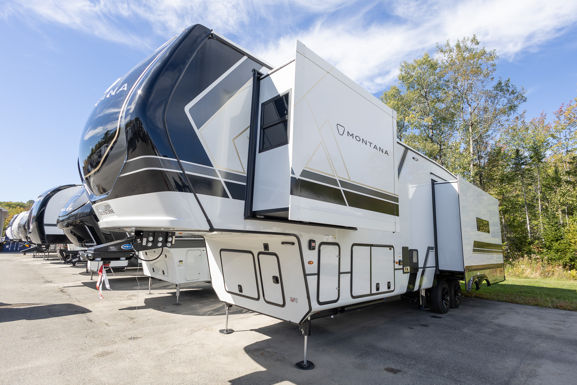 2026 Keystone RV Montana 3231CK FIFTH WHEEL