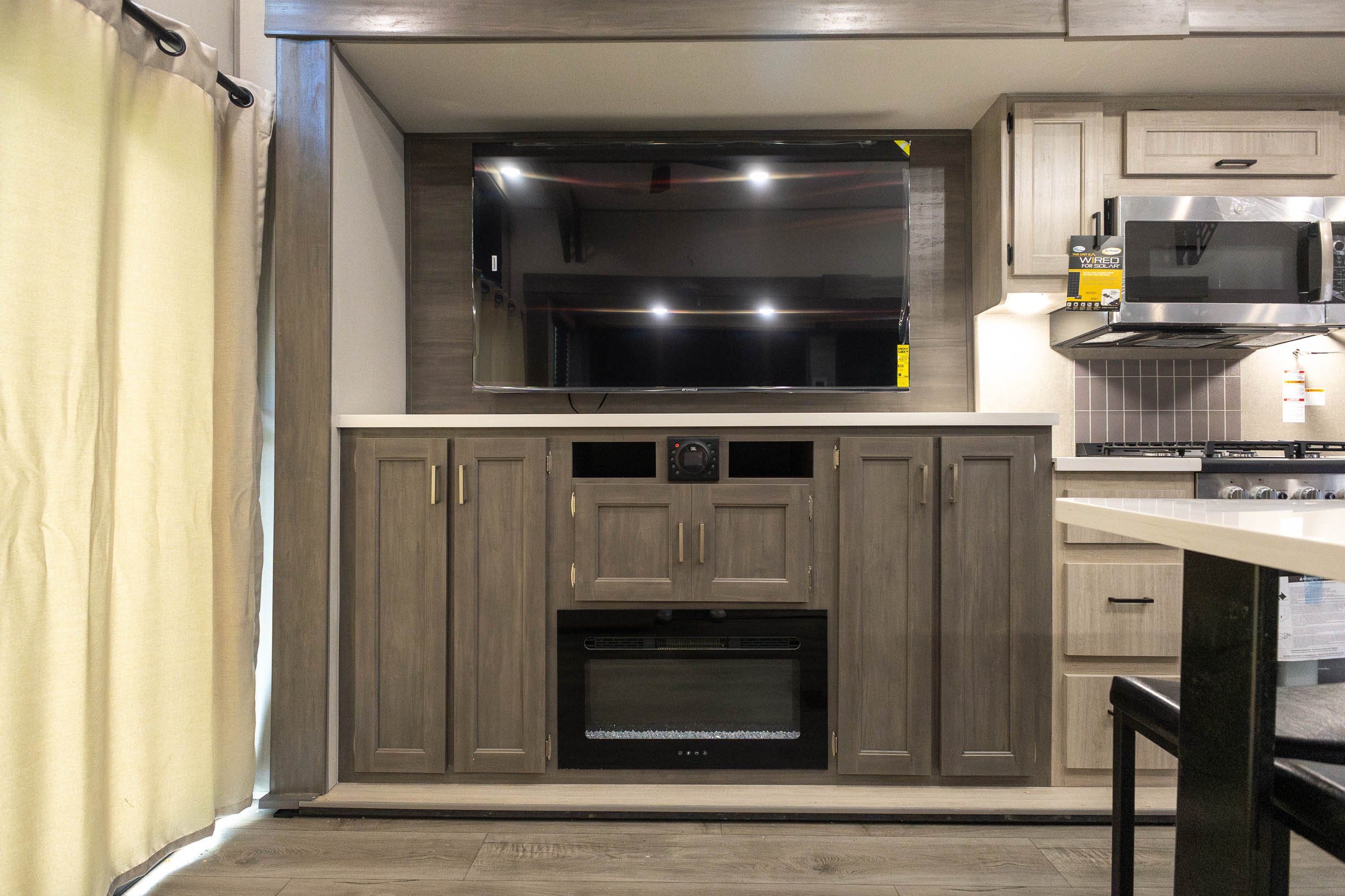 2026 Keystone RV Montana High Country 300RK FIFTH WHEEL