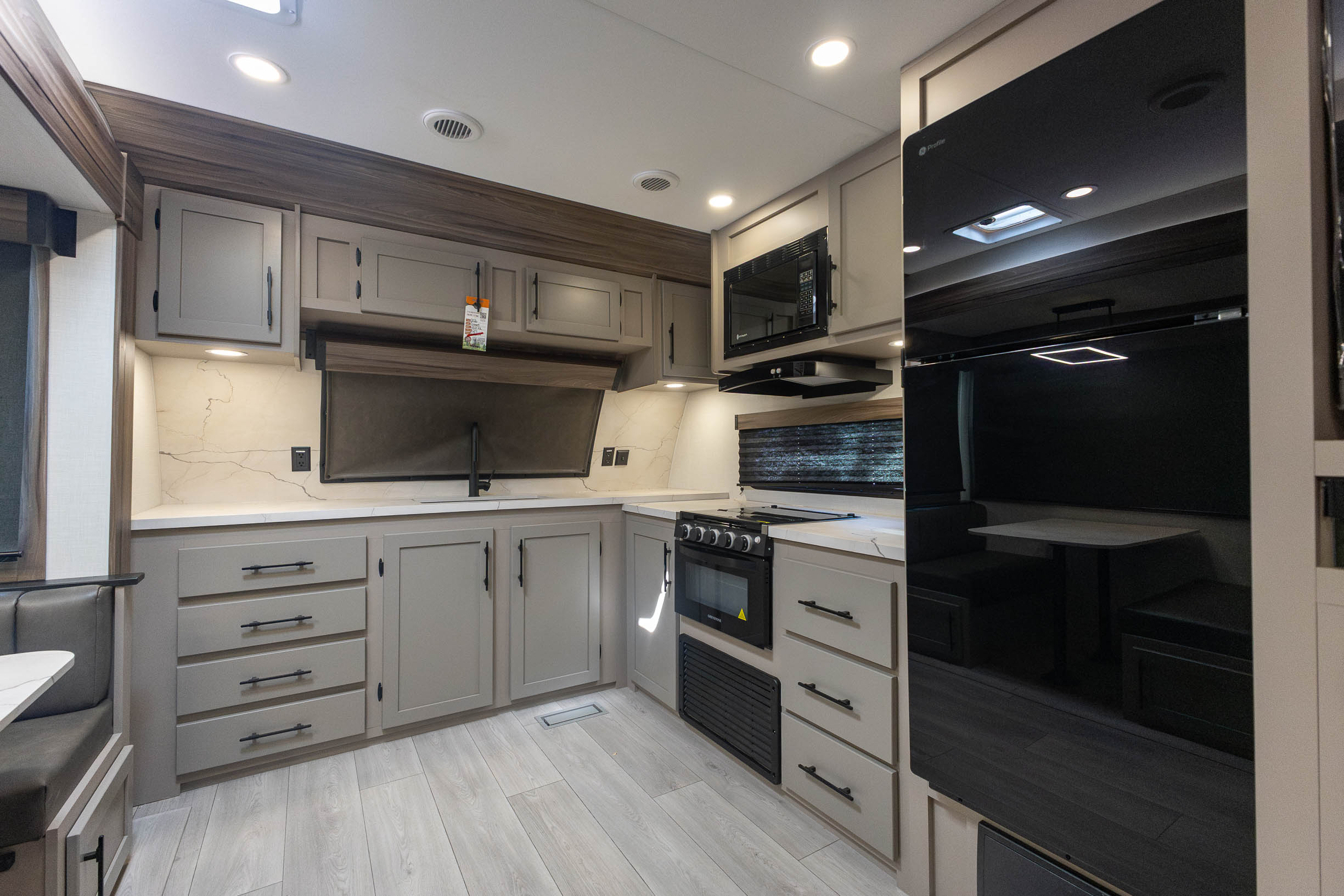 2026 KZ RV Connect C282FKK TRAVEL TRAILER