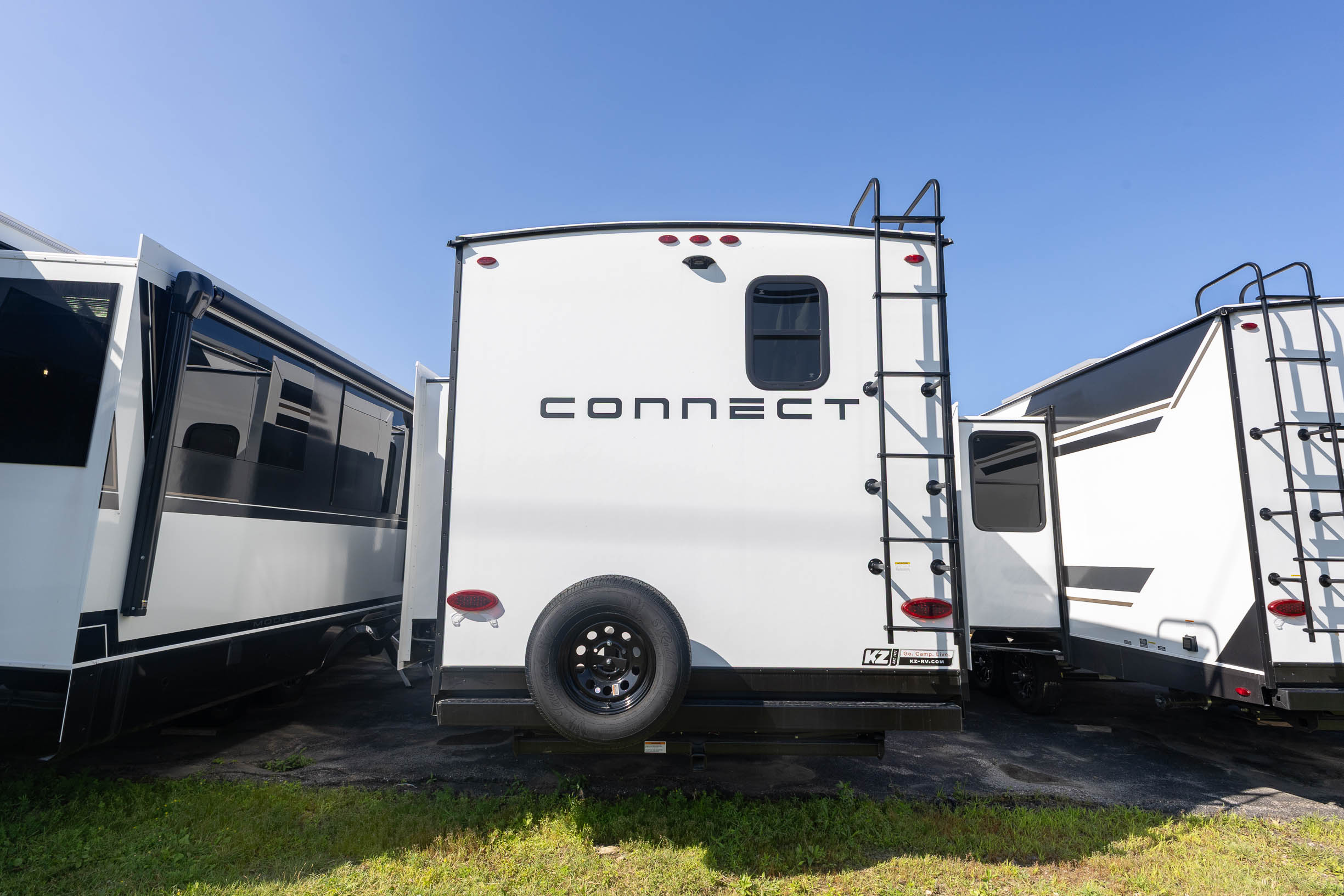 2026 KZ RV Connect C282FKK TRAVEL TRAILER