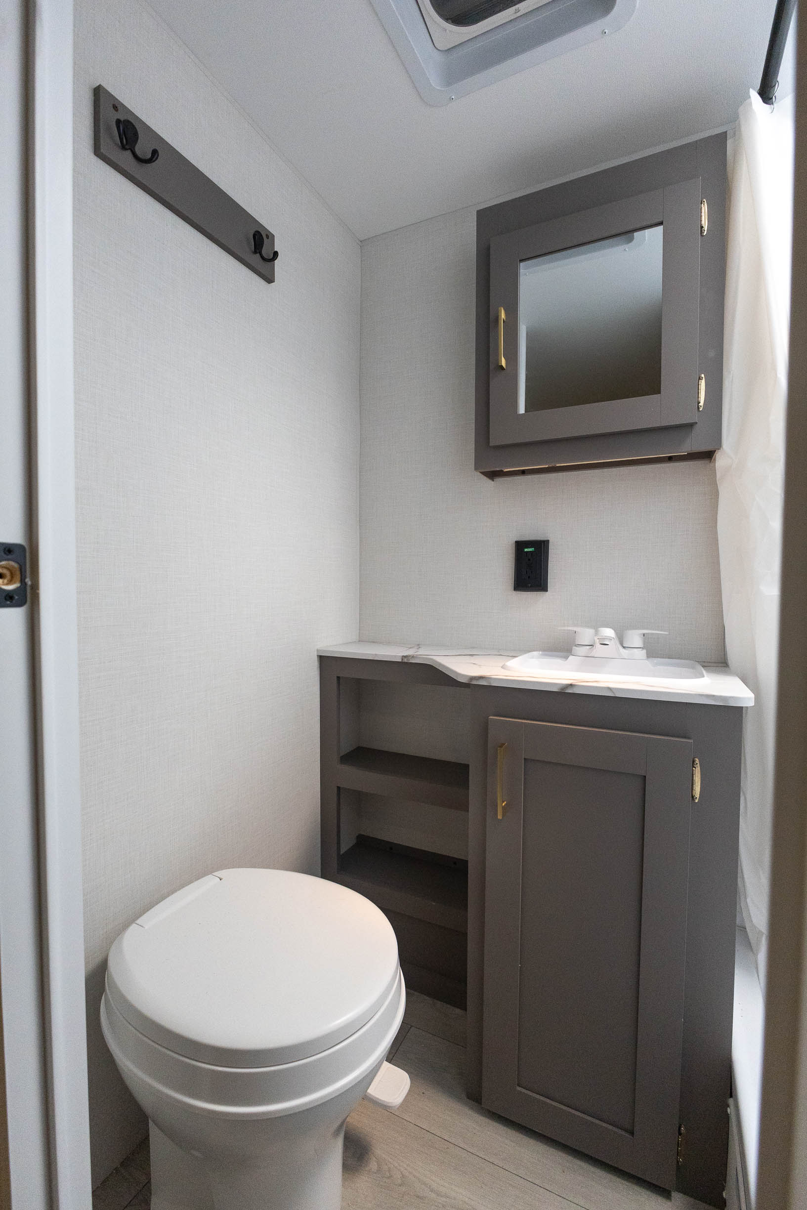 2026 KZ RV Sportsmen 301BHKSE TRAVEL TRAILER