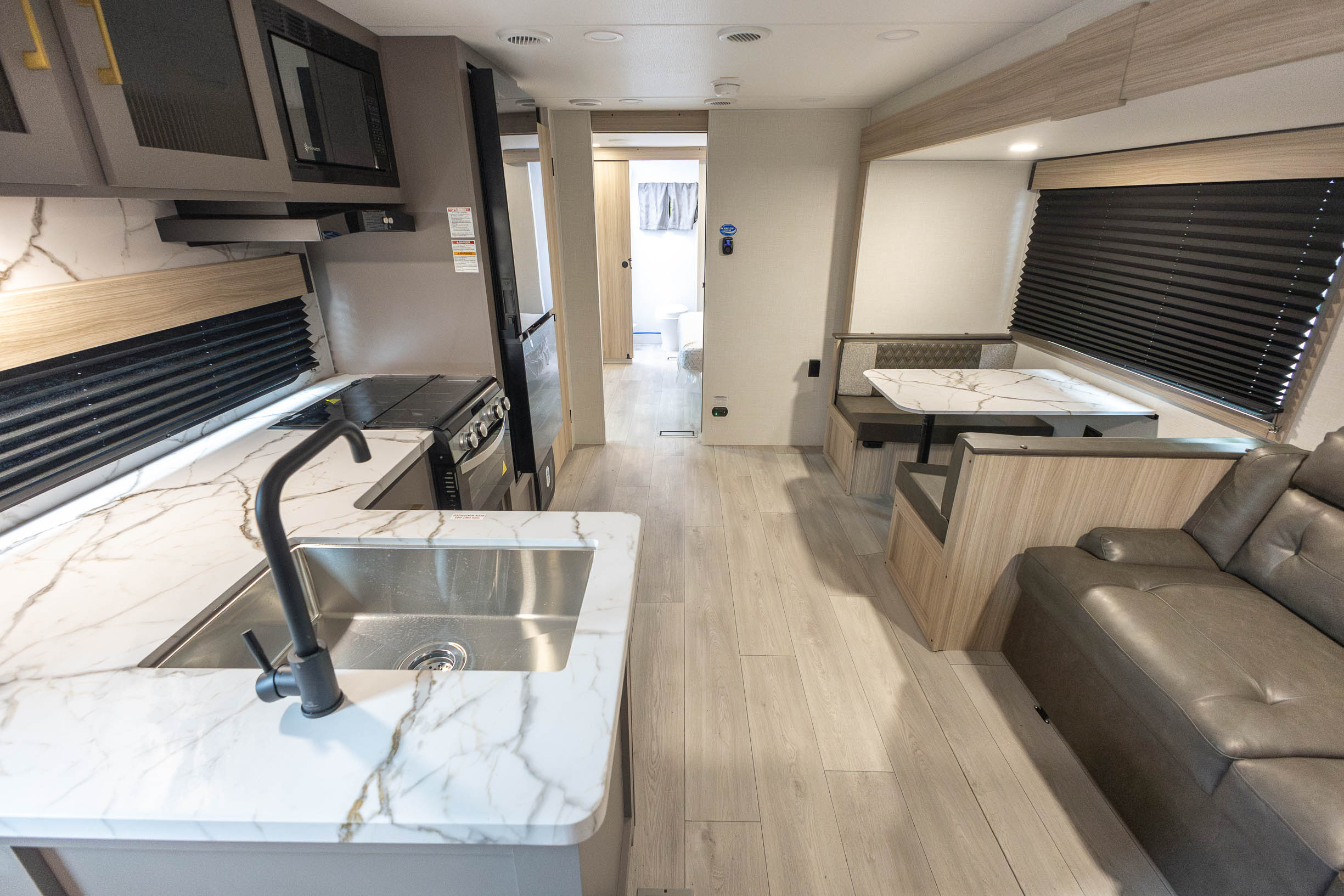 2026 KZ RV Sportsmen 383DBKSE TRAVEL TRAILER