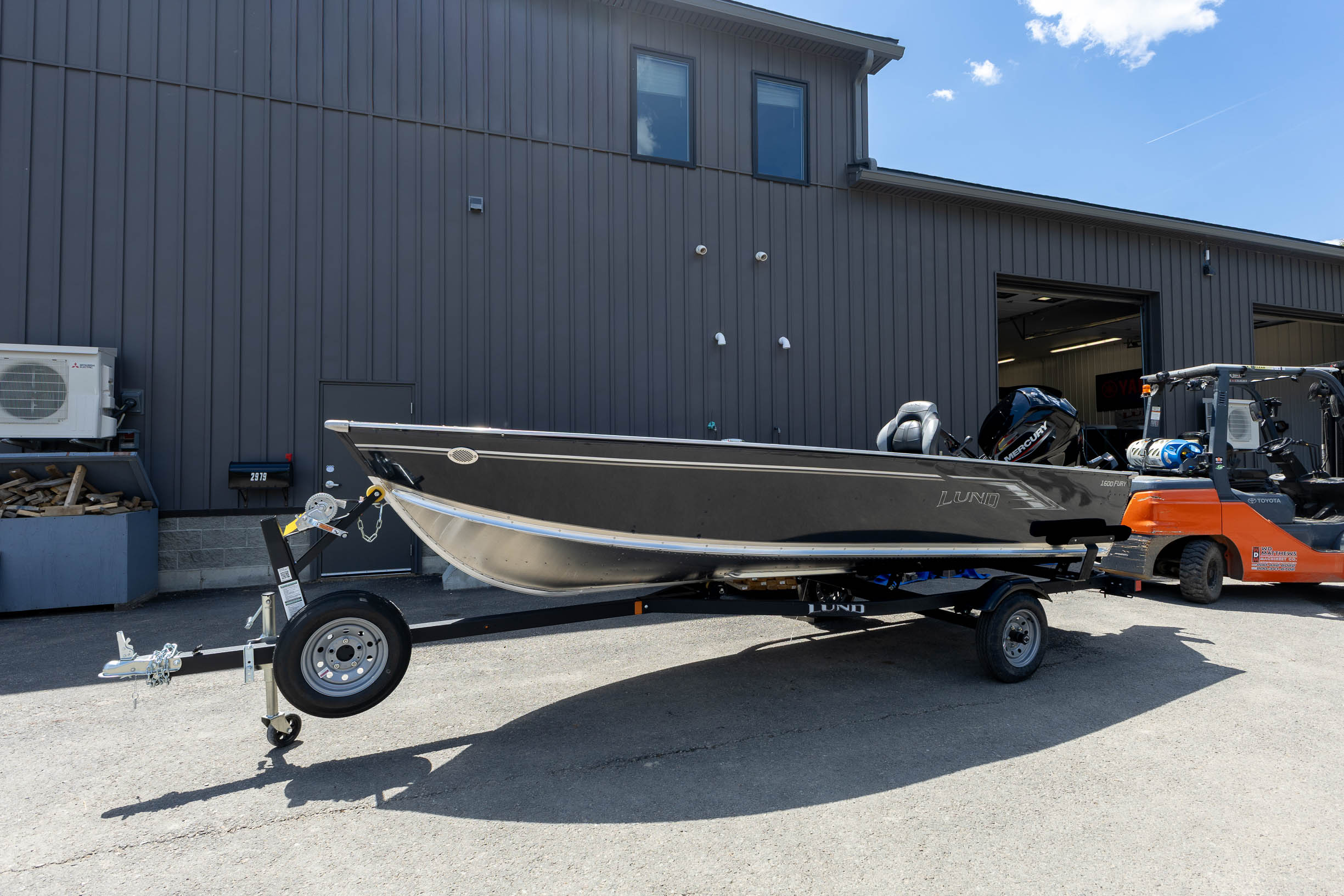 2026 Lund 1600 Fury