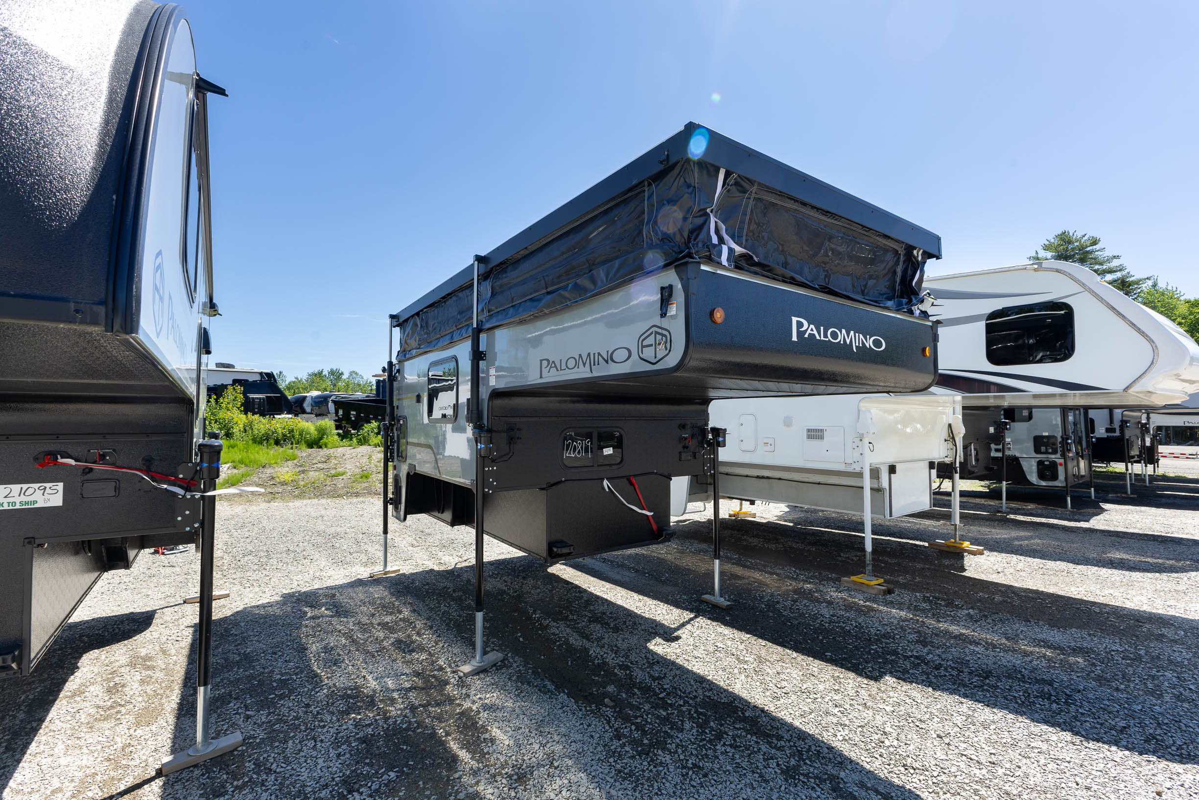 2026 Palomino Backpack SS-1251 TRUCK CAMPER