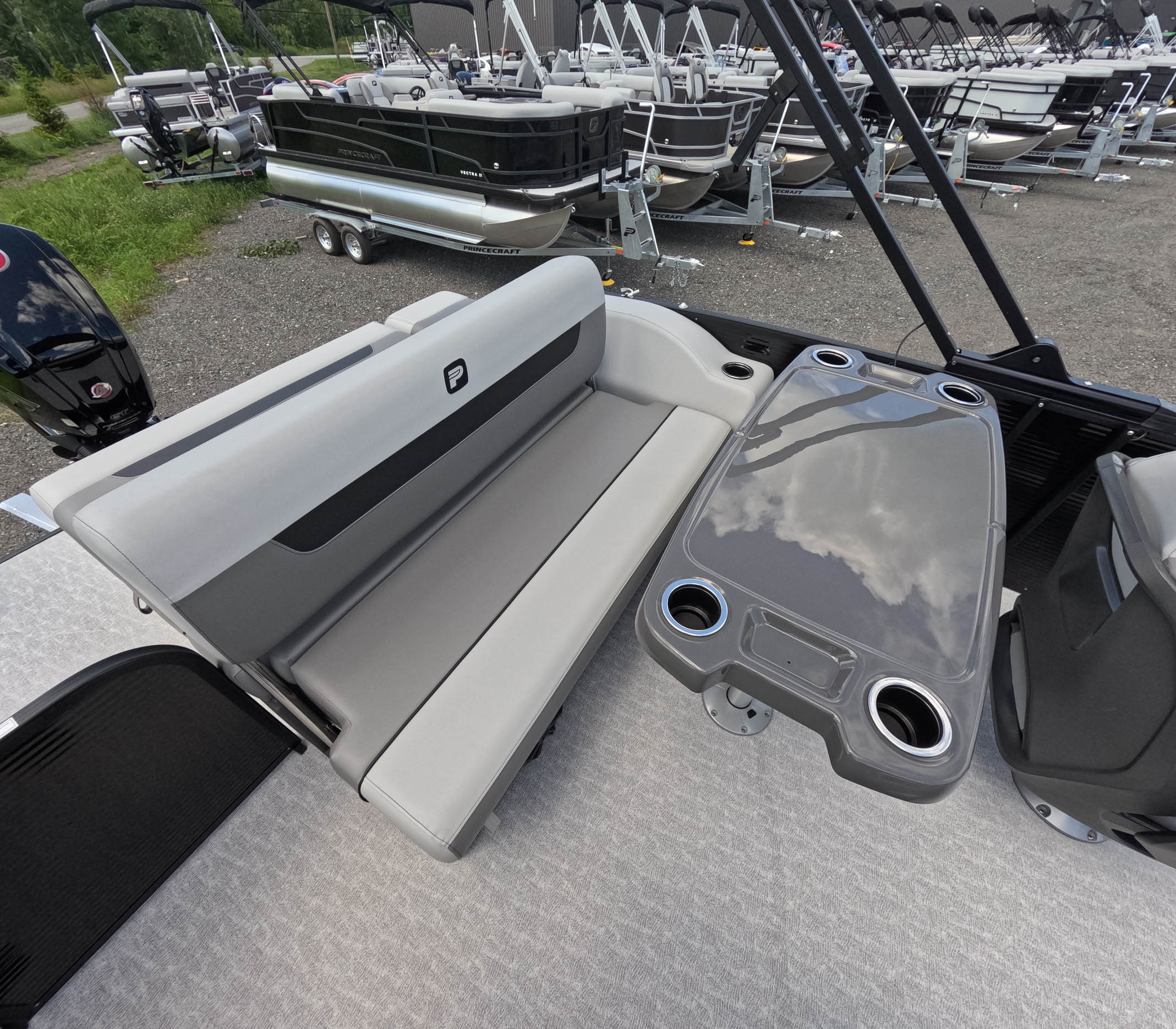 2026 Princecraft Vectra 21 RL PONTOON