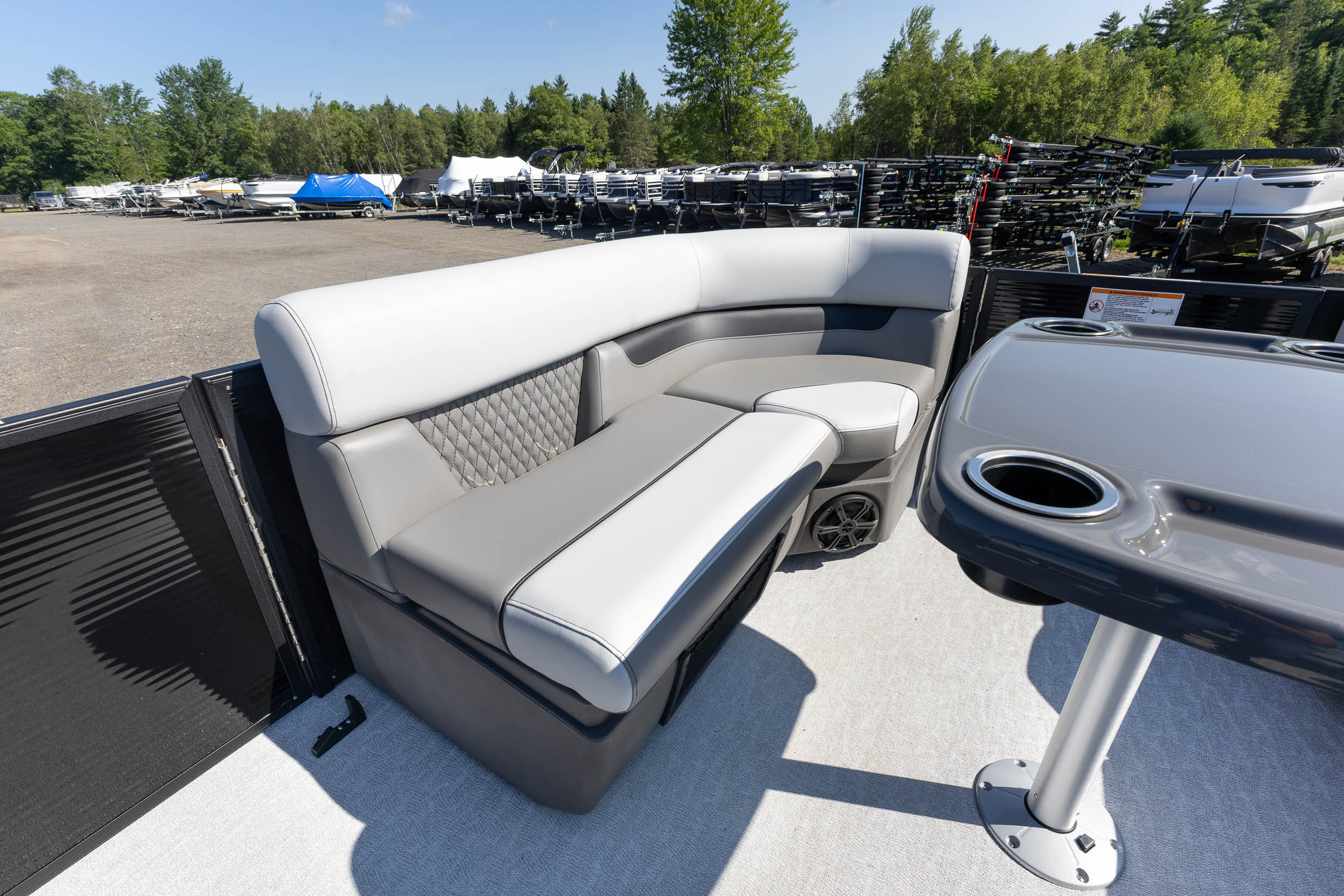 2026 Princecraft Vectra 21 RL PONTOON