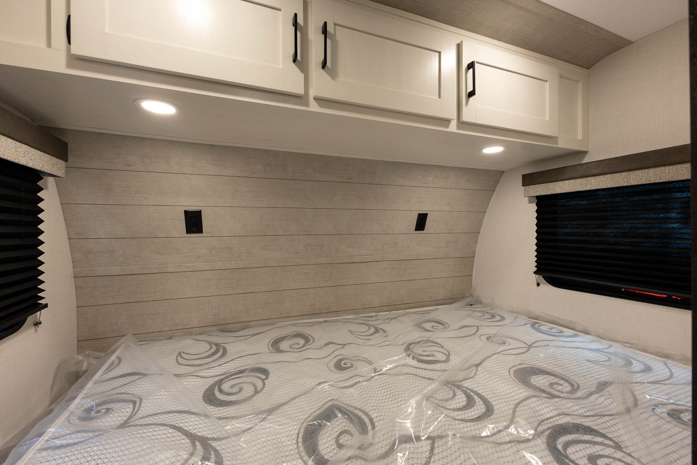 2026 Venture RV Sienna Lite SA140VFD TRAVEL TRAILER