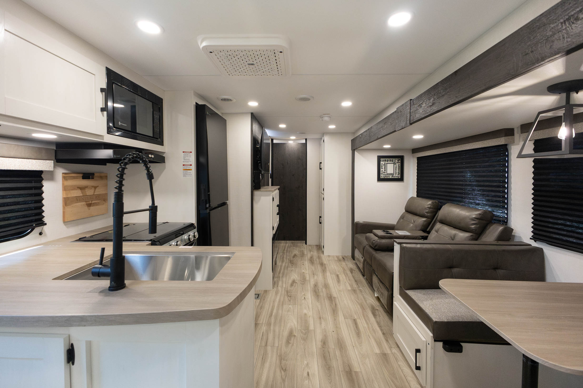 2026 Venture RV Sienna SA281VQB TRAVEL TRAILER