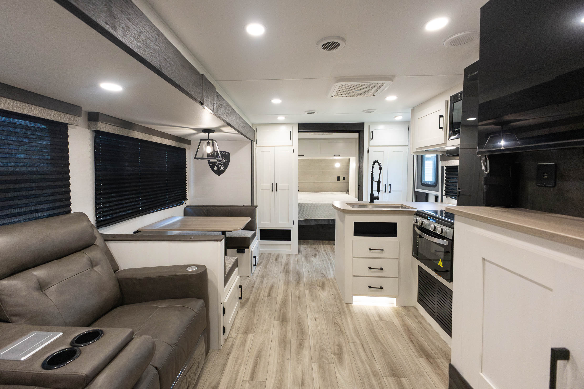 2026 Venture RV Sienna SA281VQB TRAVEL TRAILER