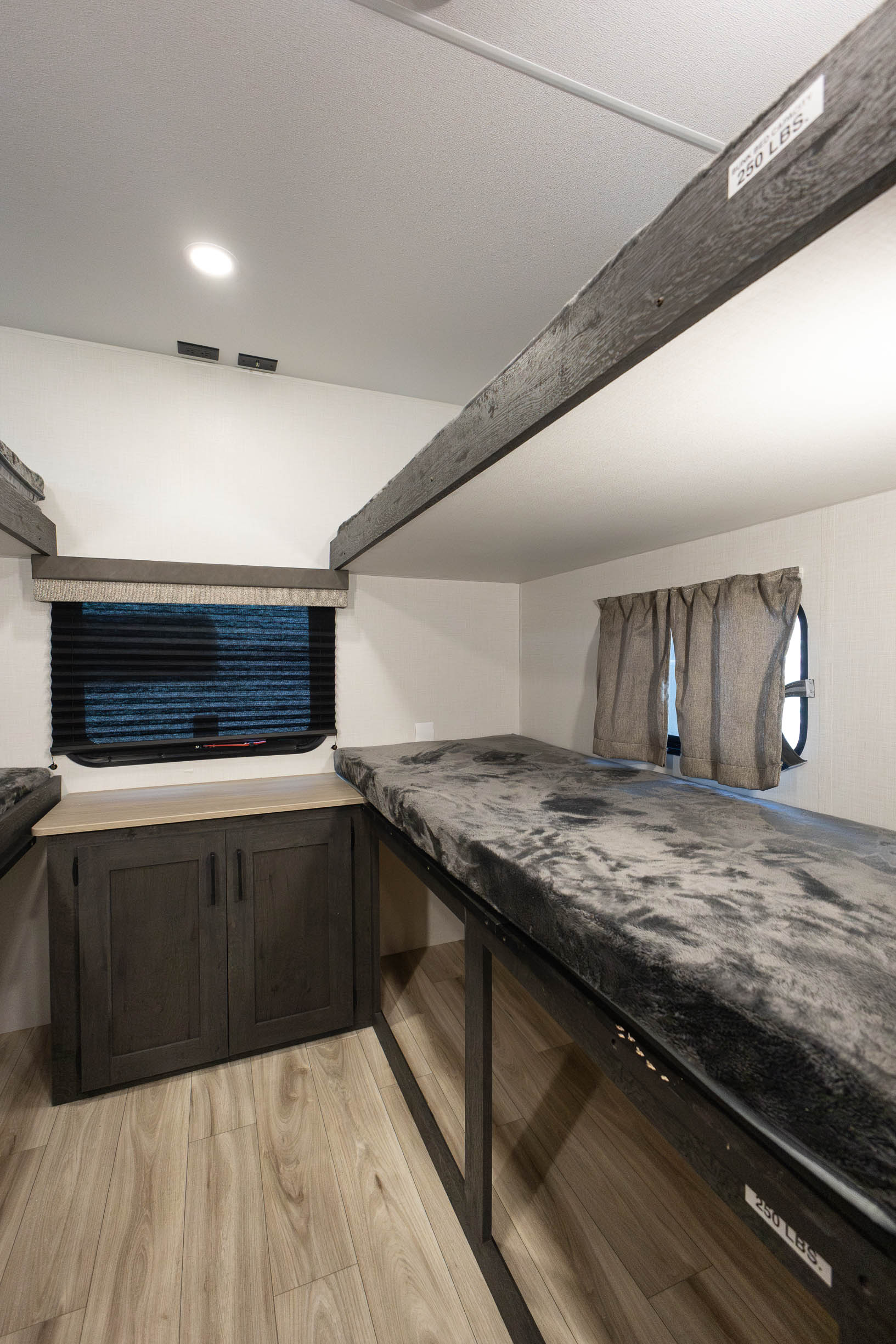 2026 Venture RV Sienna SA281VQB TRAVEL TRAILER