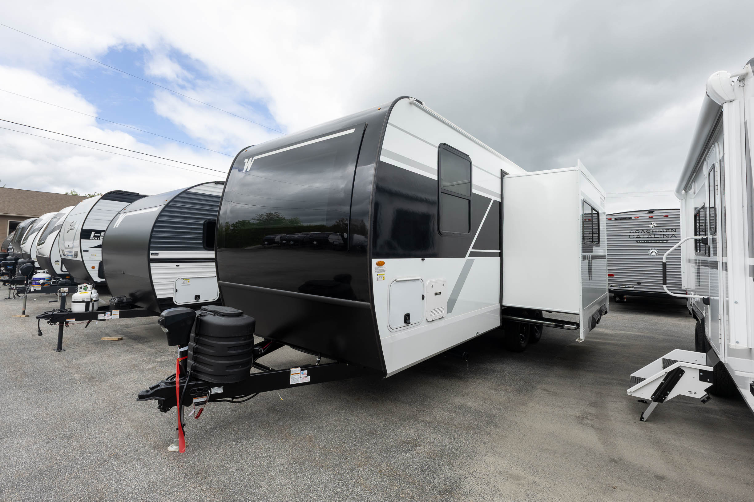 2026 Winnebago Thrive 22RBS TRAVEL TRAILER