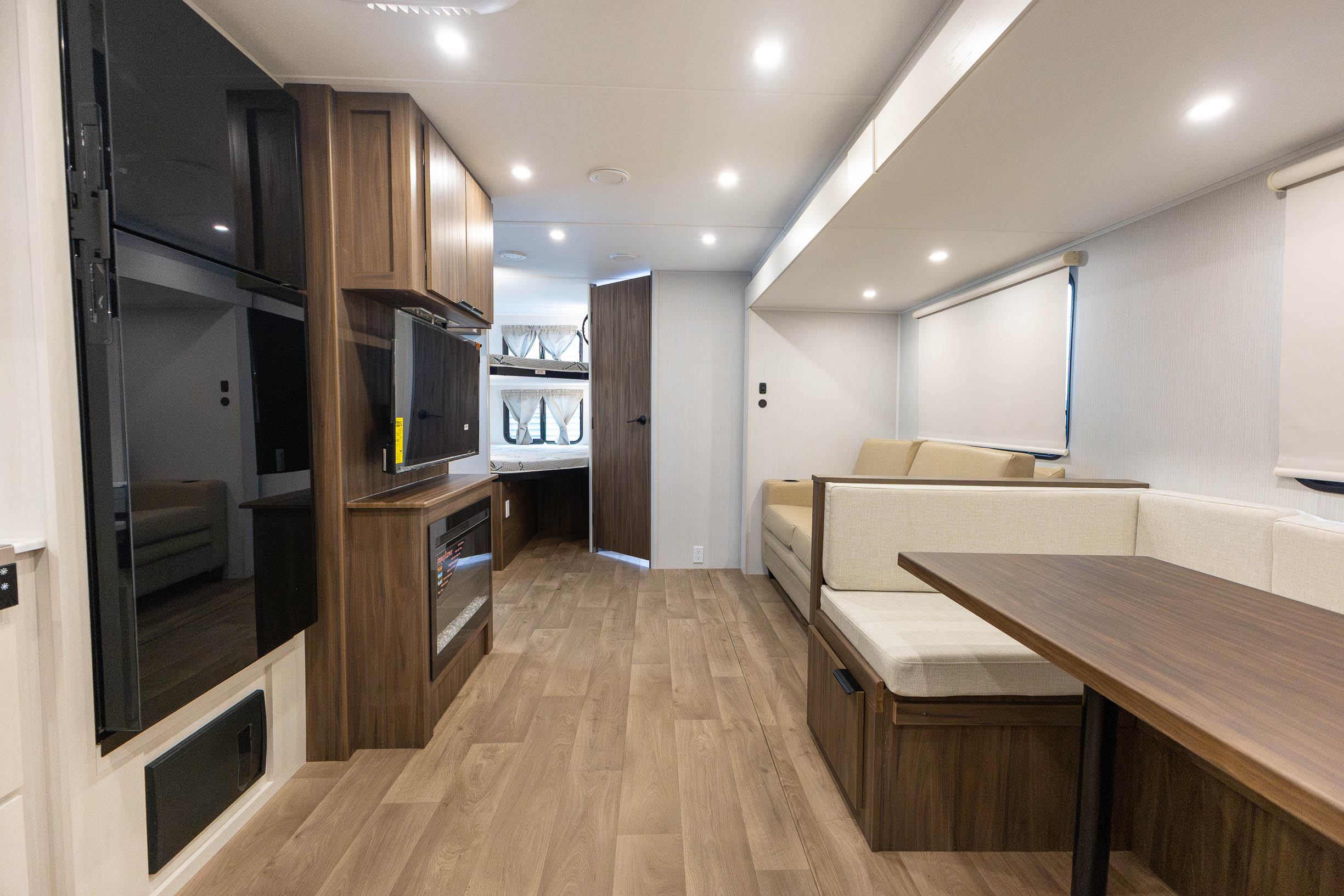 2026 Winnebago Access 27BH TRAVEL TRAILER