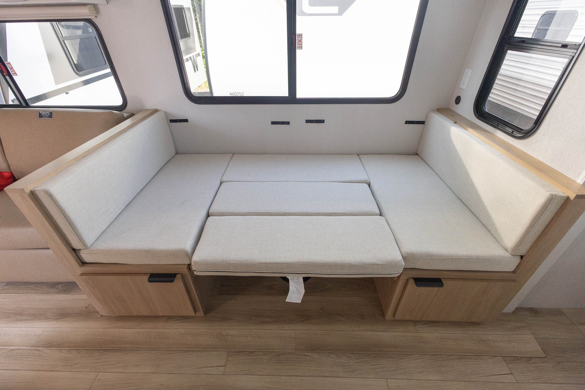2026 Winnebago Thrive 28BHS TRAVEL TRAILER