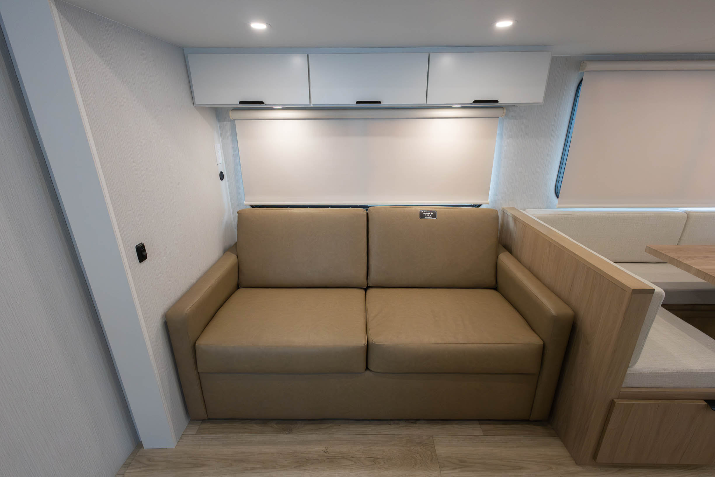 2026 Winnebago Thrive 28BHS TRAVEL TRAILER