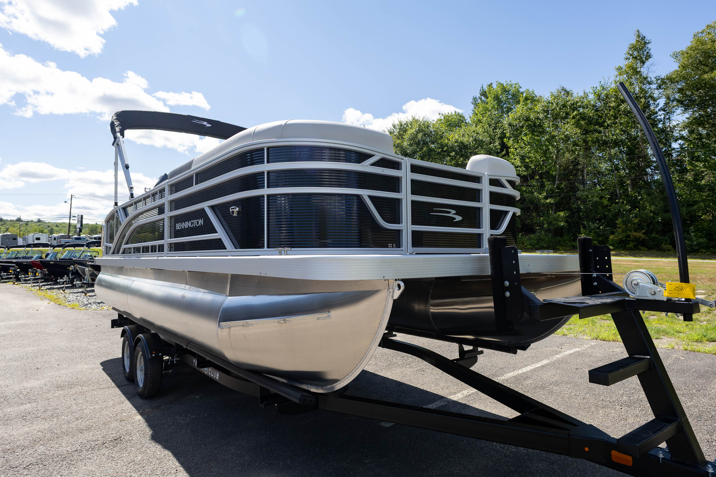 2027 Bennington 22 SSB PONTOON