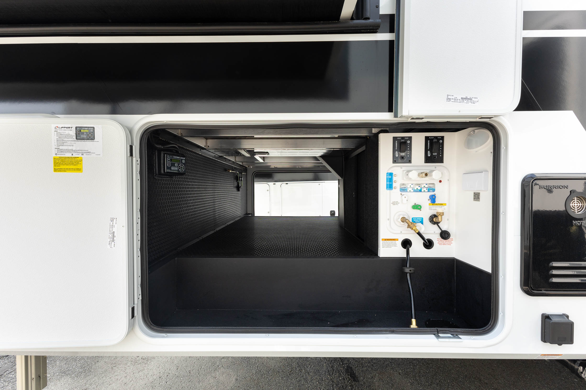 2027 Brinkley MODEL Z 3310 FIFTH WHEEL