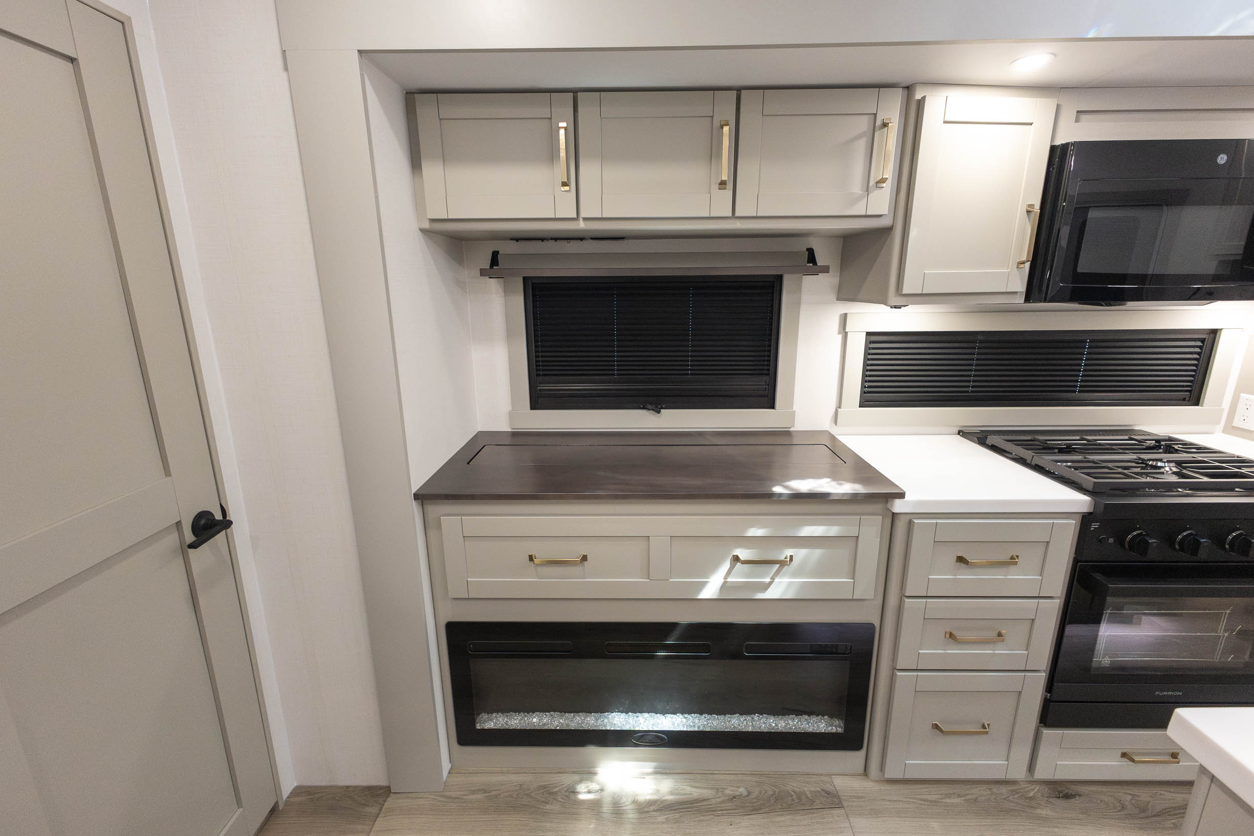 2027 Brinkley MODEL Z 3310 FIFTH WHEEL
