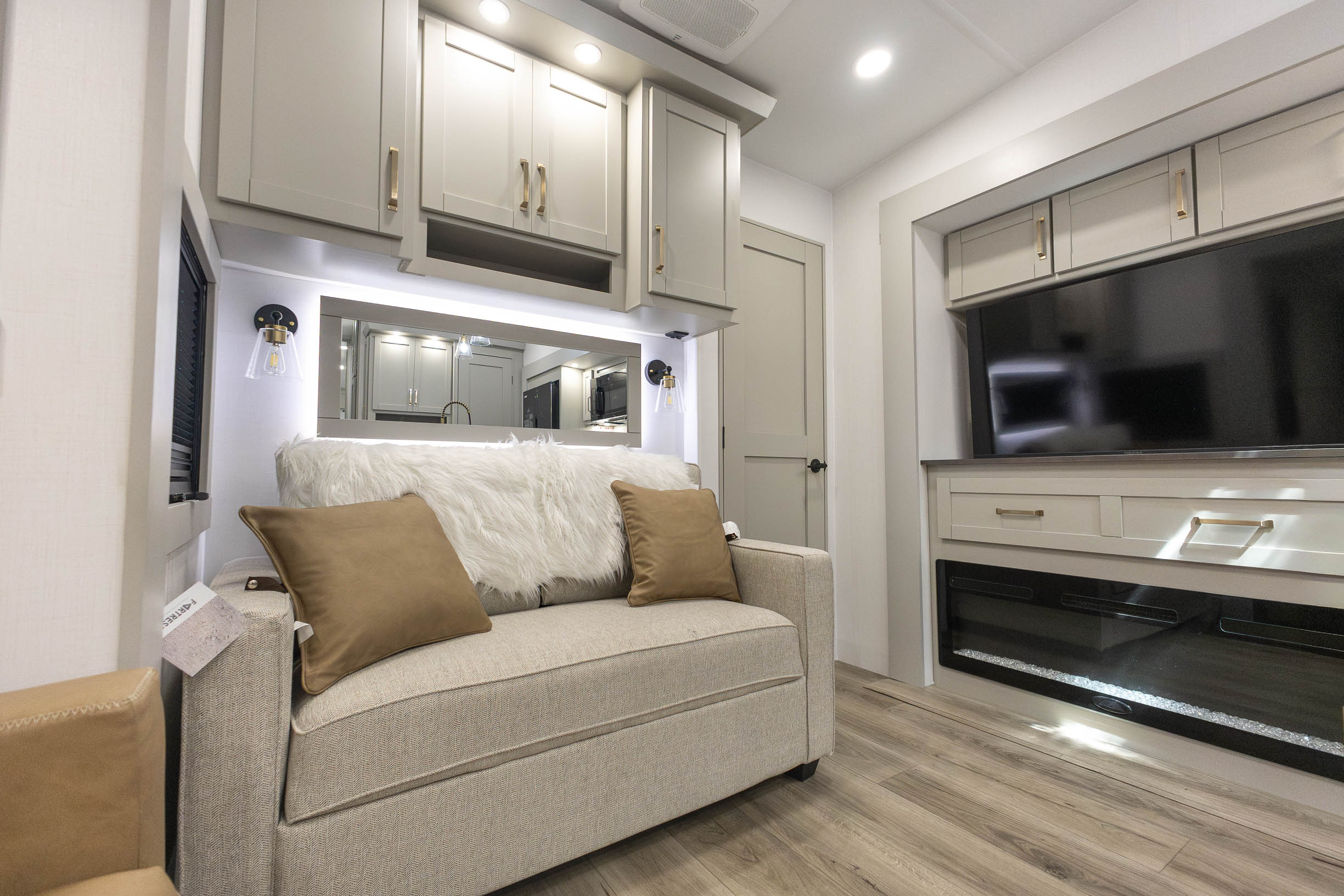 2027 Brinkley MODEL Z 3310 FIFTH WHEEL
