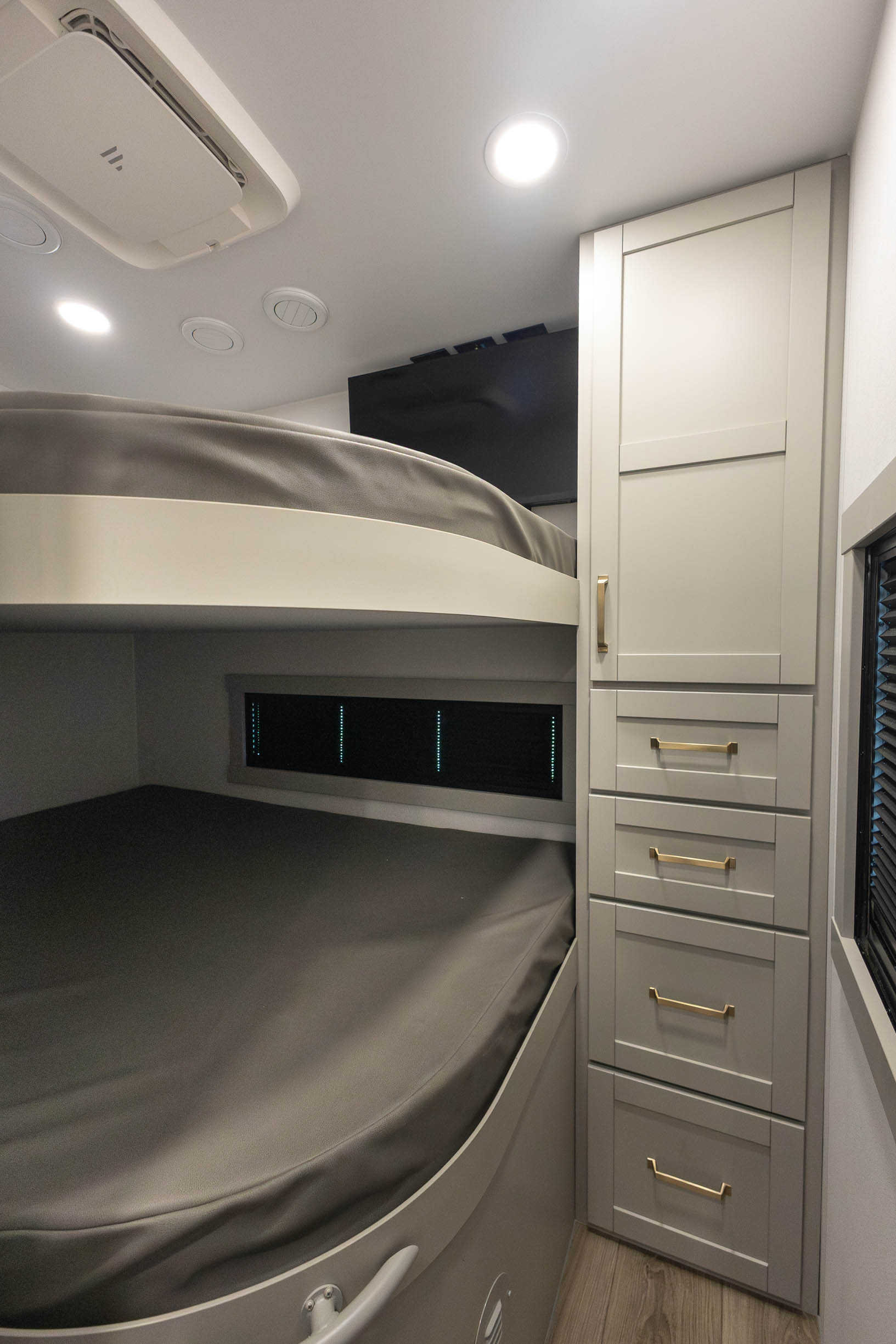 2027 Brinkley MODEL Z 3310 FIFTH WHEEL