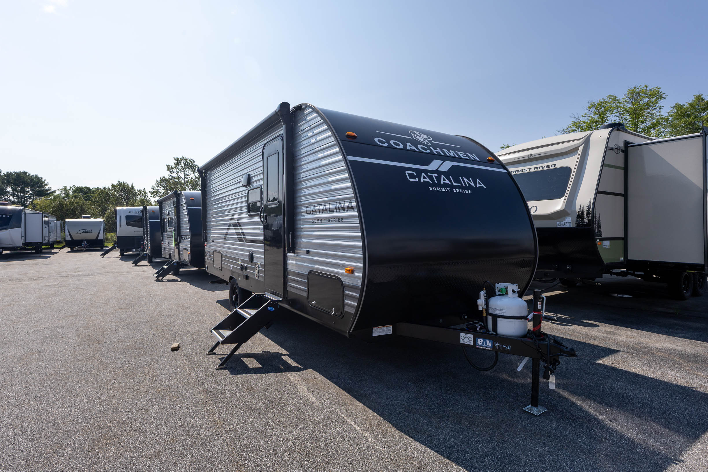 2027 Coachmen Catalina Summit Series 7 184BHSX TRAVEL TRAILER