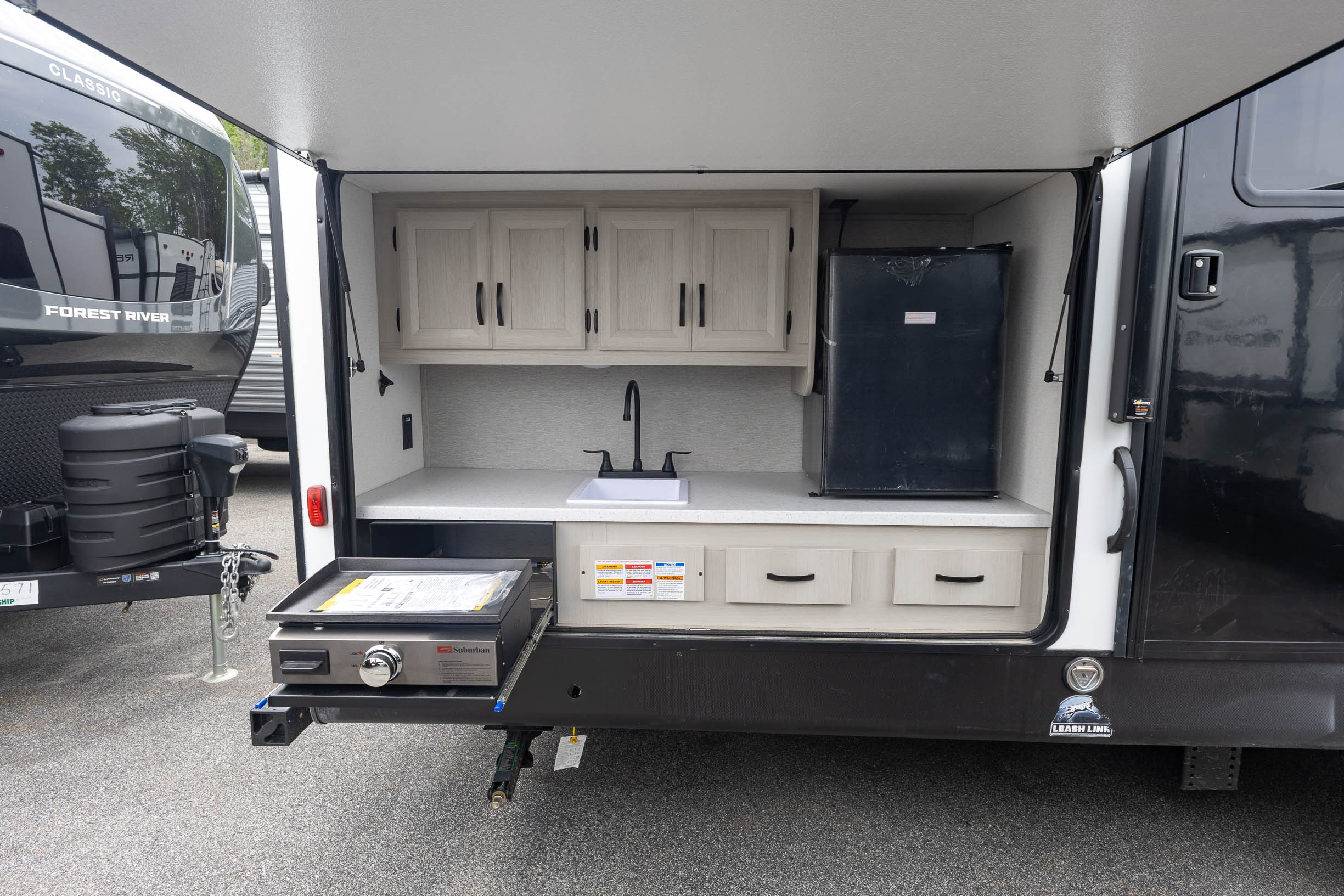 2027 Coachmen Catalina Legacy Edition 323BHDSCK TRAVEL TRAILER