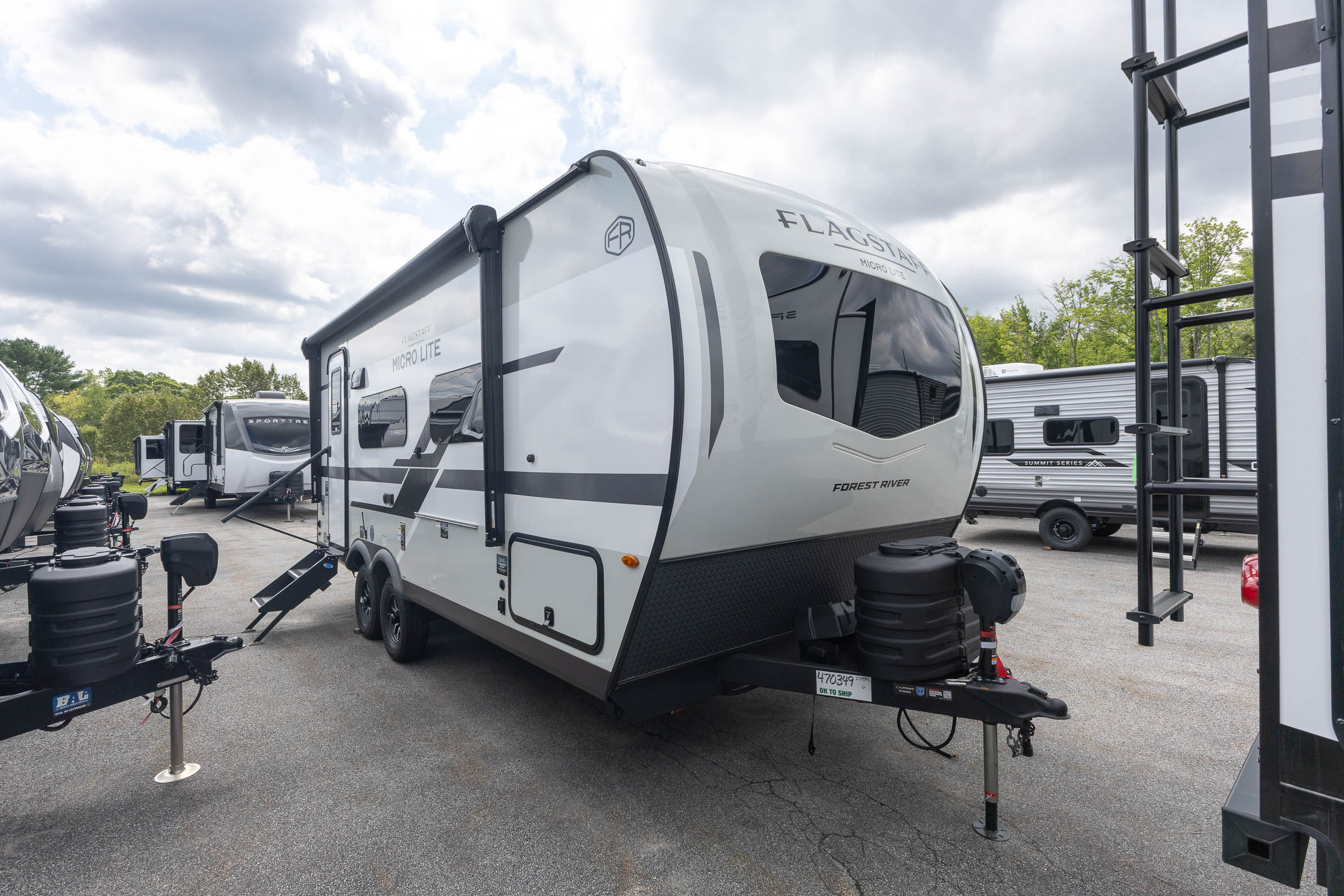 2027 Forest River Flagstaff Micro Lite 21FBRS TRAVEL TRAILER