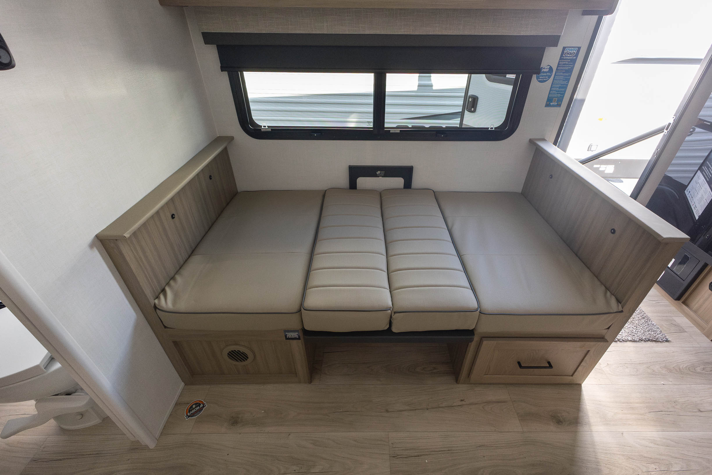 2027 Forest River Flagstaff Micro Lite 25SRK TRAVEL TRAILER