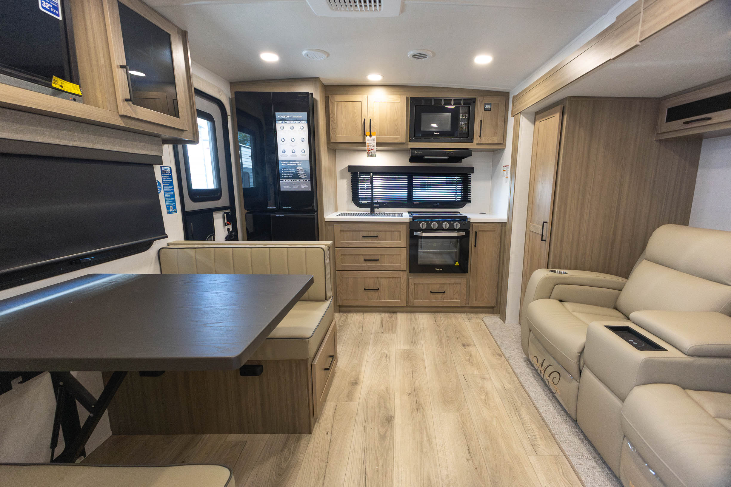 2027 Forest River Flagstaff Micro Lite 25SRK TRAVEL TRAILER
