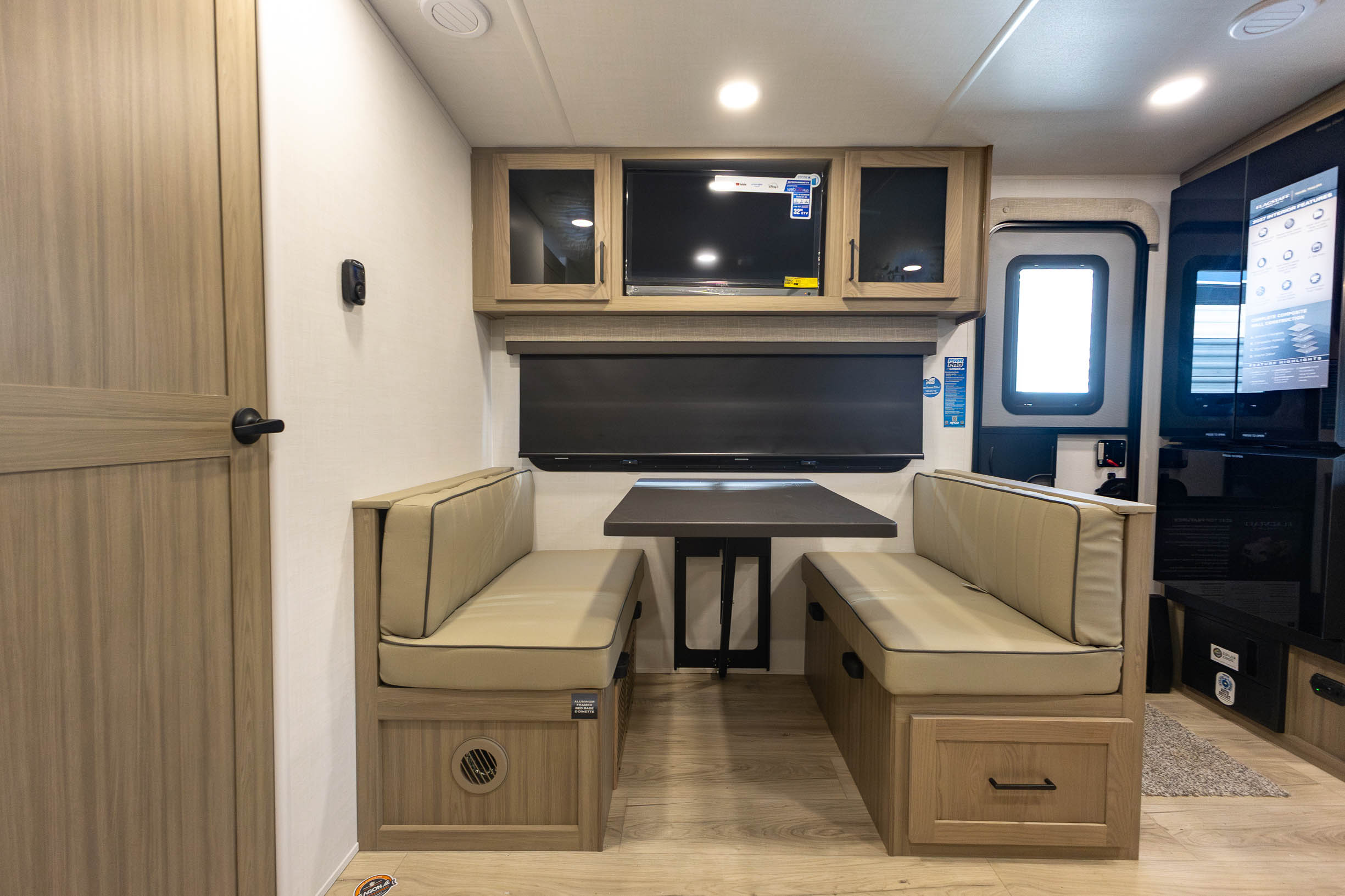 2027 Forest River Flagstaff Micro Lite 25SRK TRAVEL TRAILER
