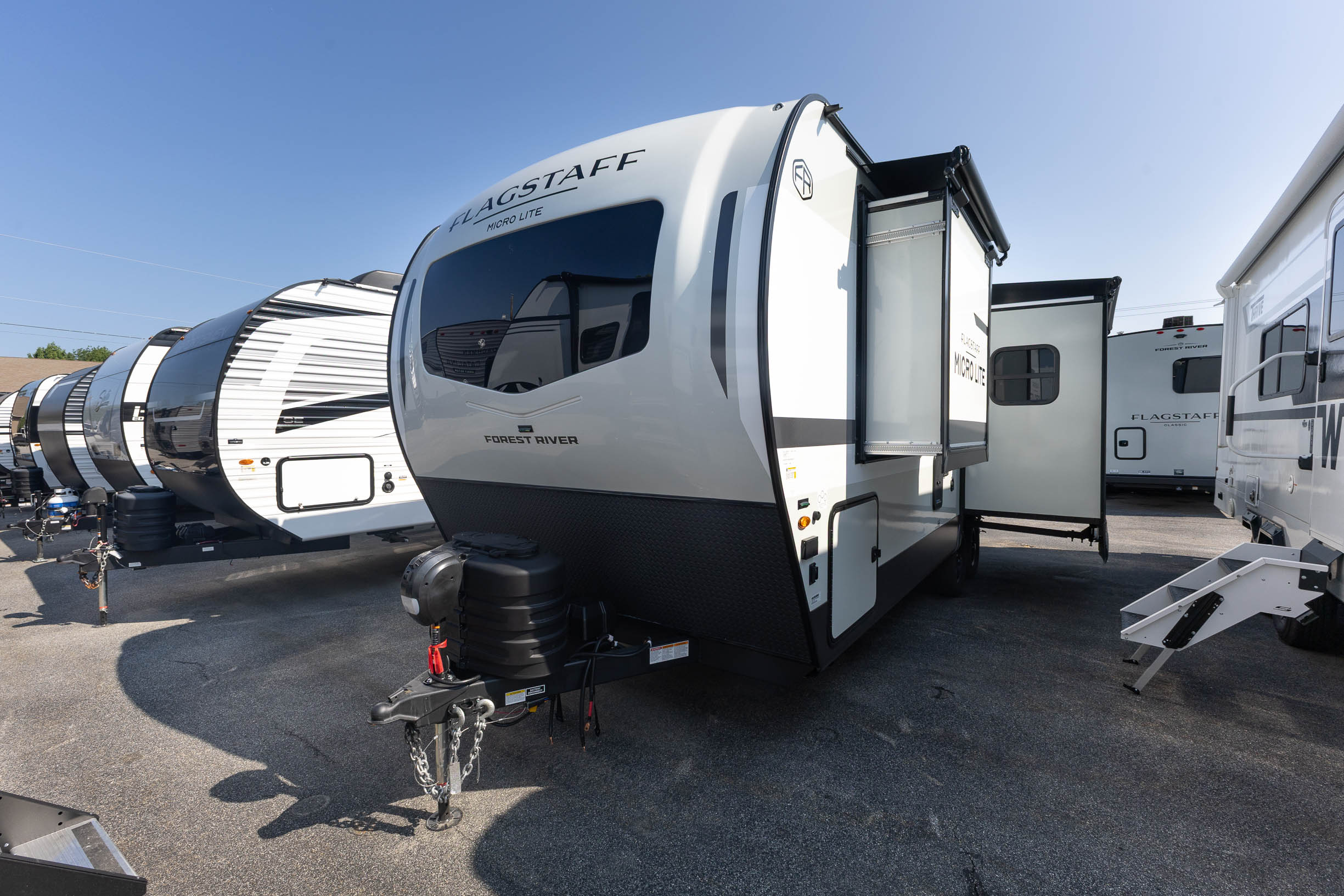 2027 Forest River Flagstaff Micro Lite 25SRK TRAVEL TRAILER