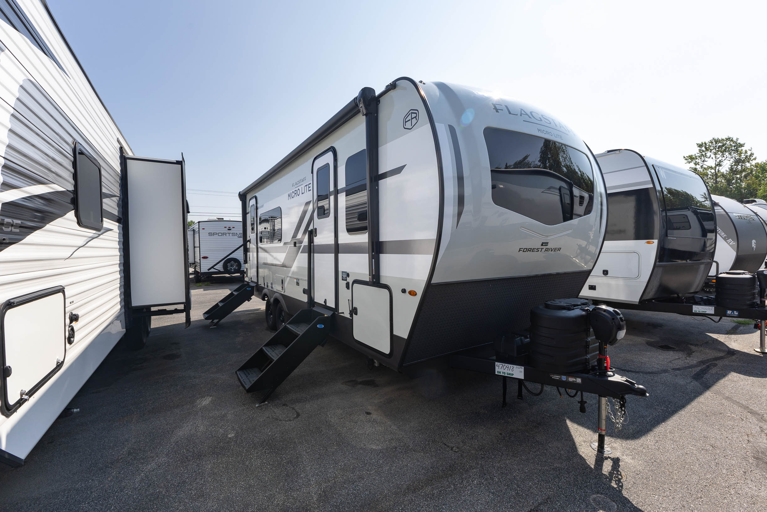 2027 Forest River Flagstaff Micro Lite 25SRK TRAVEL TRAILER