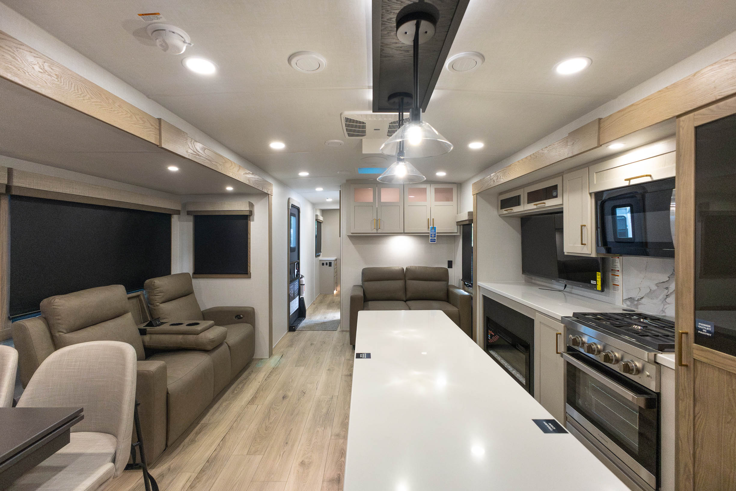 2027 Forest River Flagstaff Classic 839FK TRAVEL TRAILER