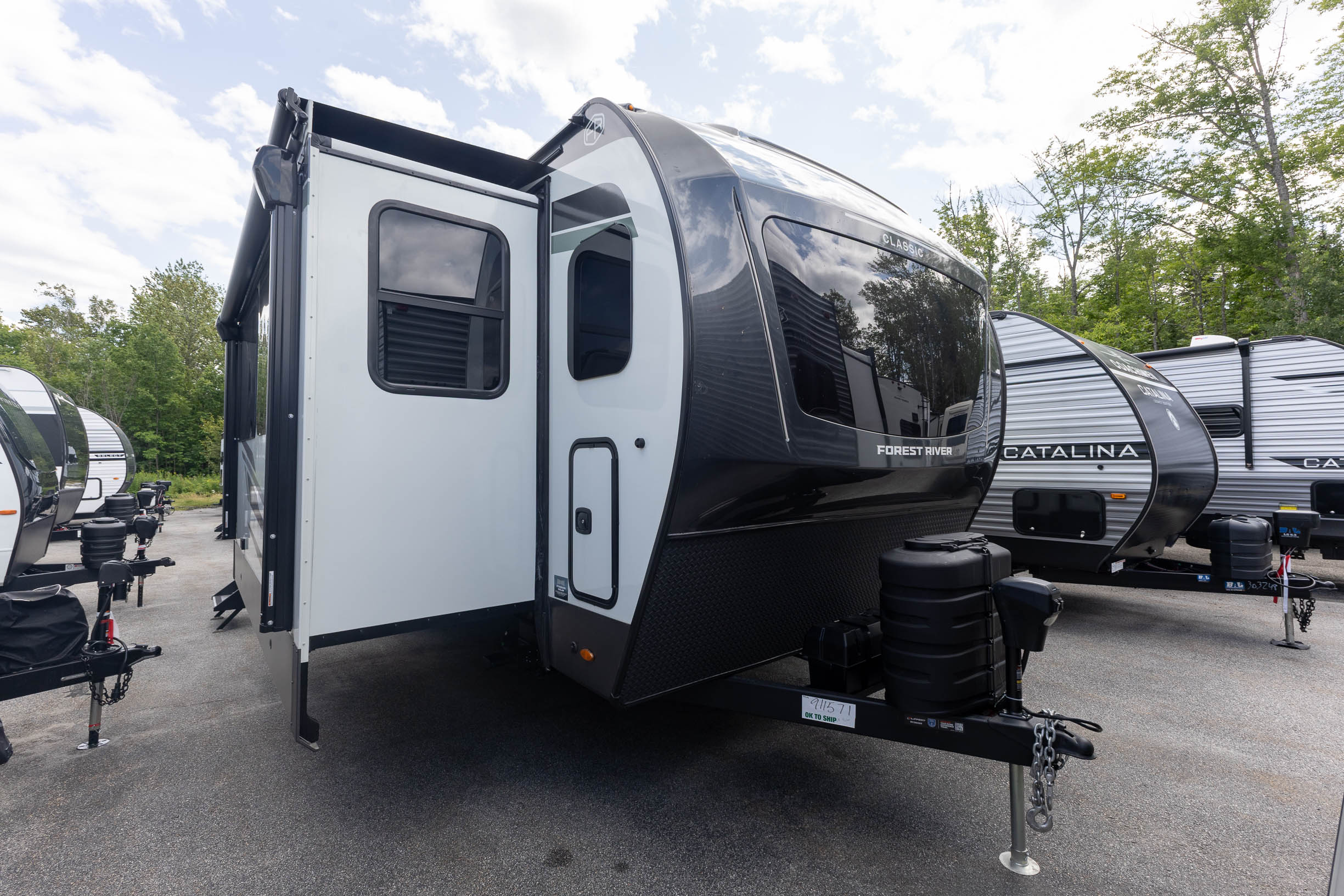2027 Forest River Flagstaff Classic 839FK TRAVEL TRAILER