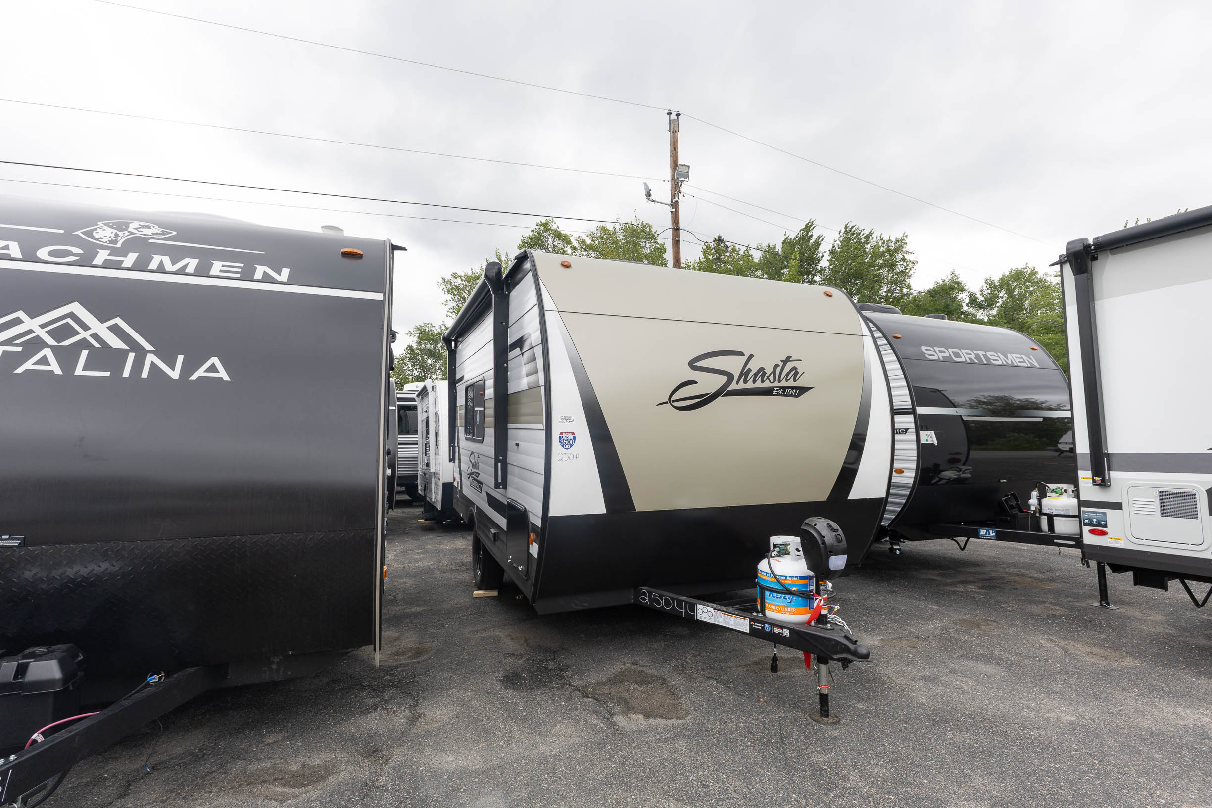 2027 Coachmen Shasta Compact 16BH TRAVEL TRAILER