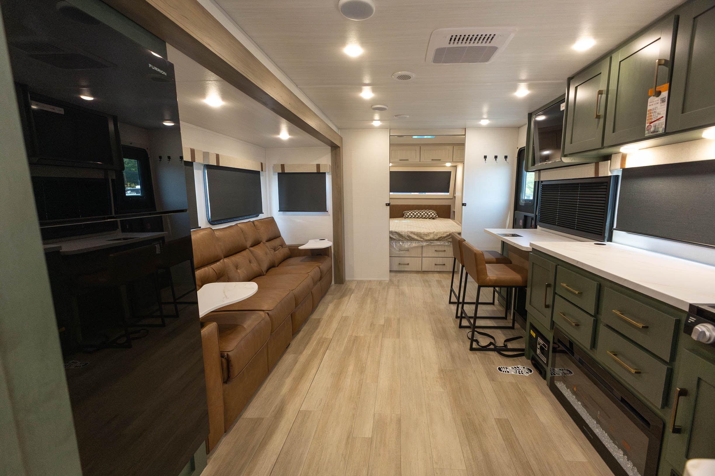 2027 Forest River No Boundaries 21.0 BM TRAVEL TRAILER