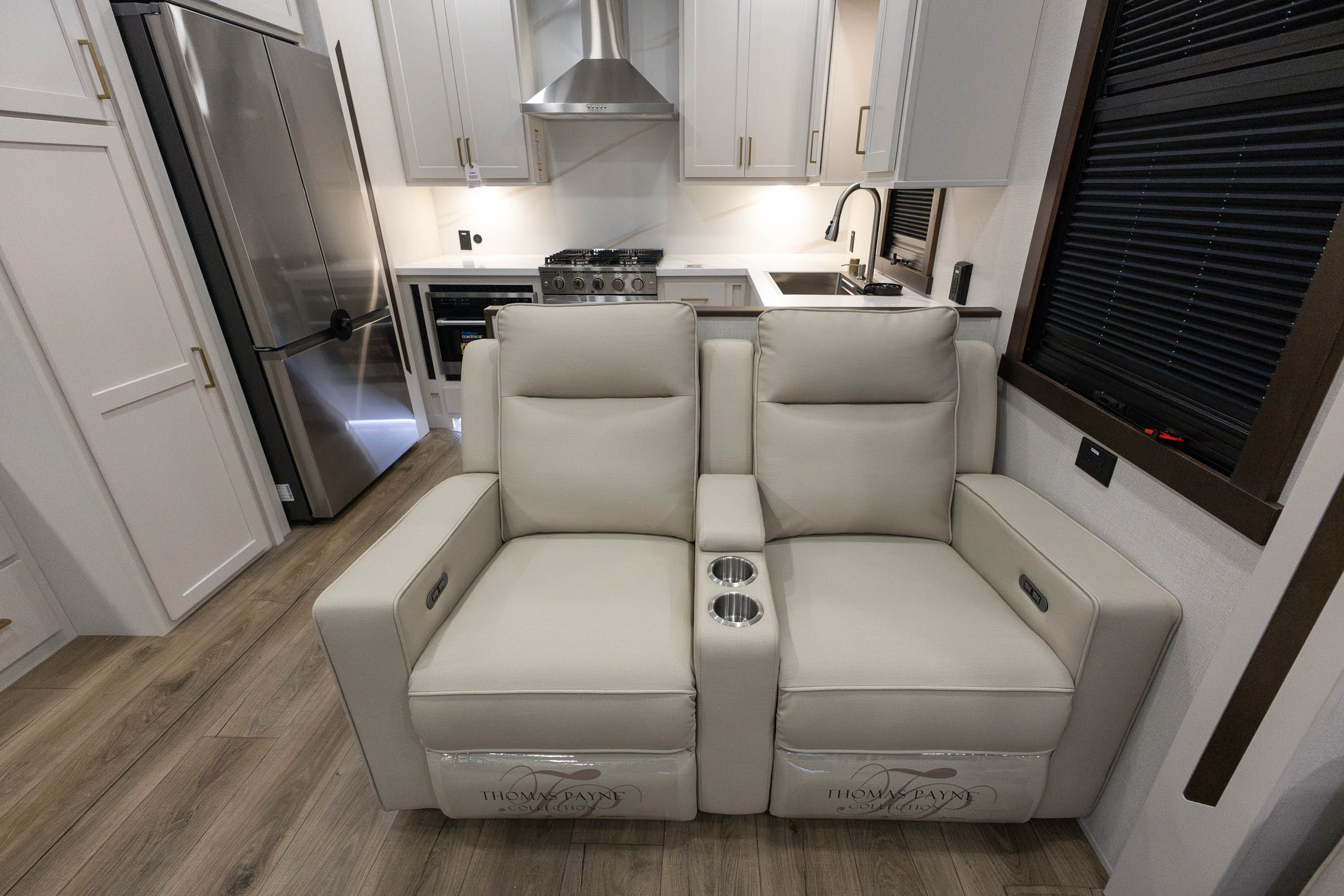 2027 Forest River Cedar Creek 390RKB FIFTH WHEEL