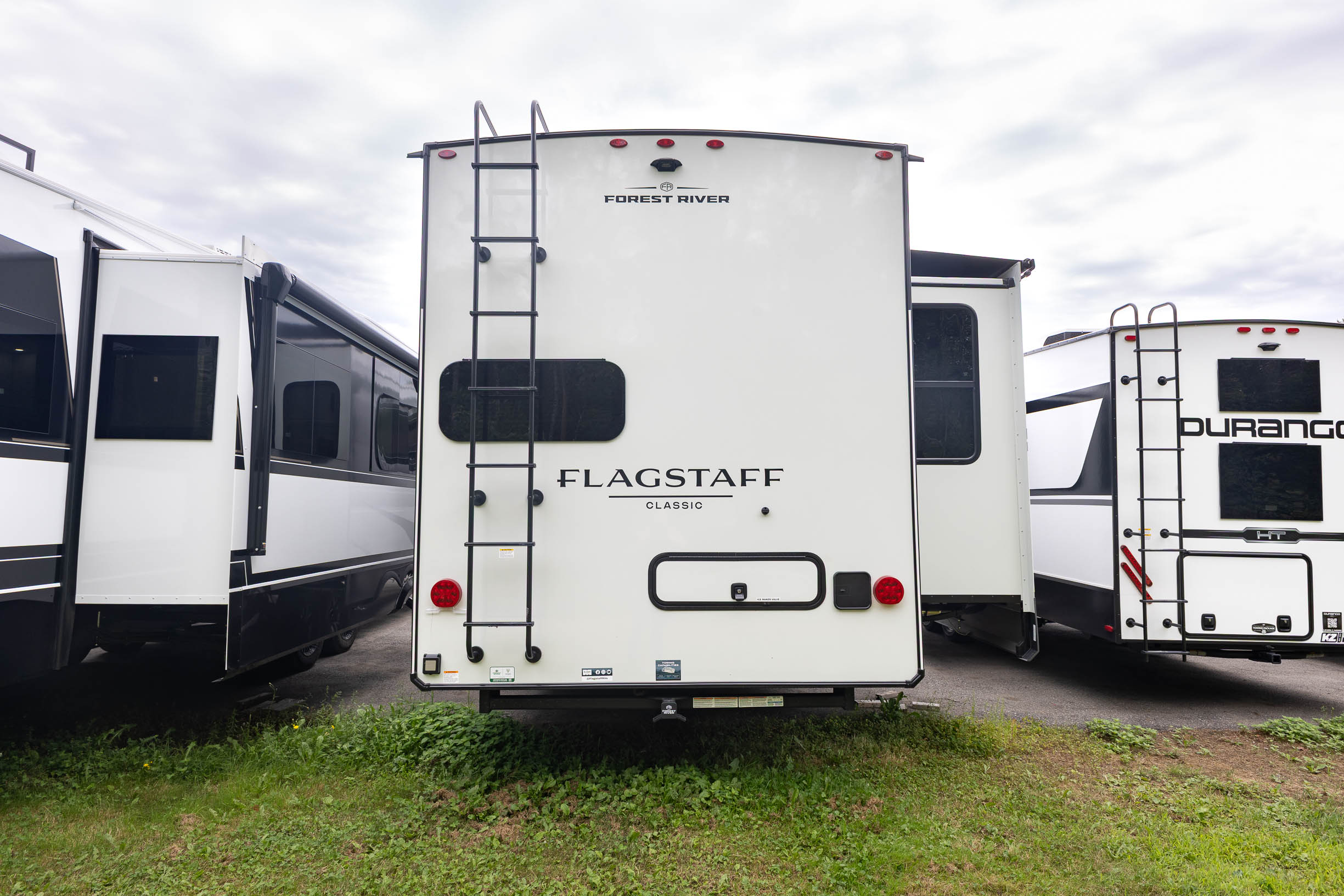 2027 Forest River Flagstaff Classic 404CRK FIFTH WHEEL