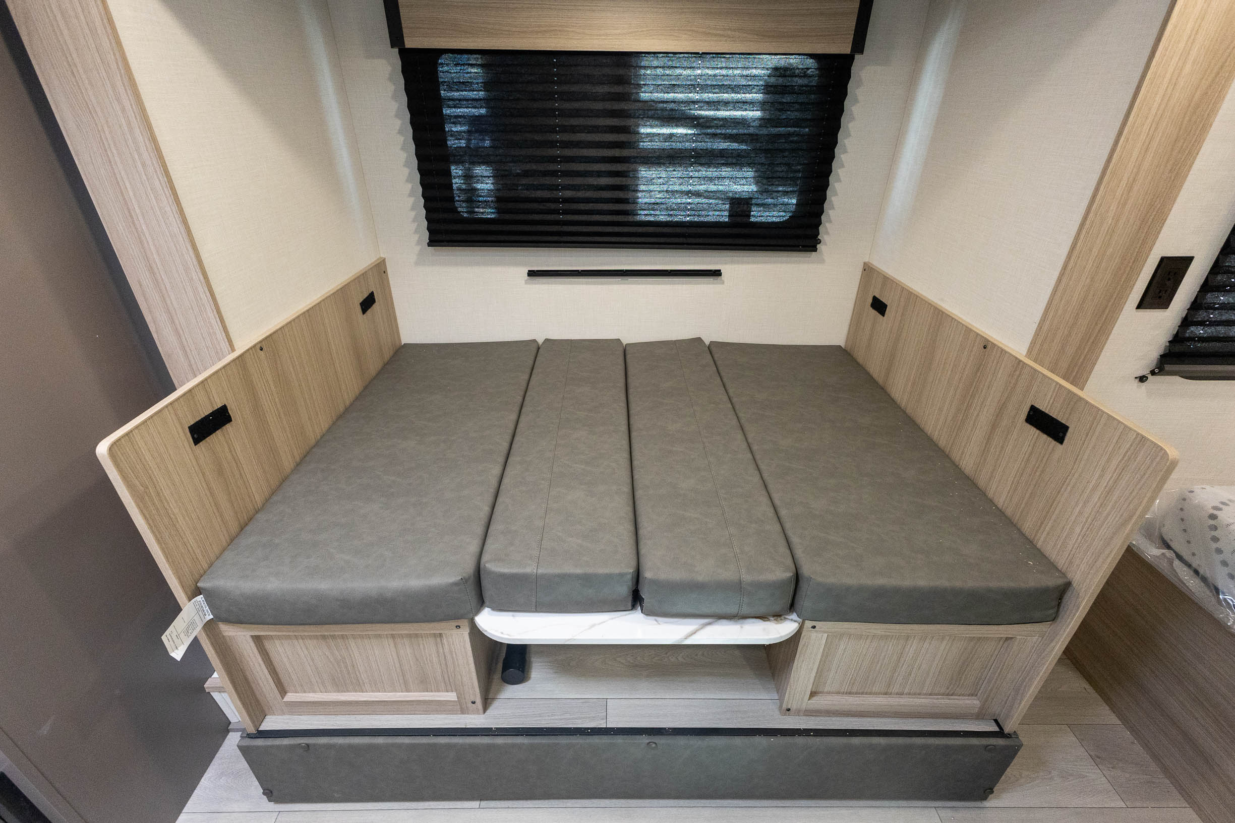 2027 KZ RV Sportsmen Classic 191BHK TRAVEL TRAILER