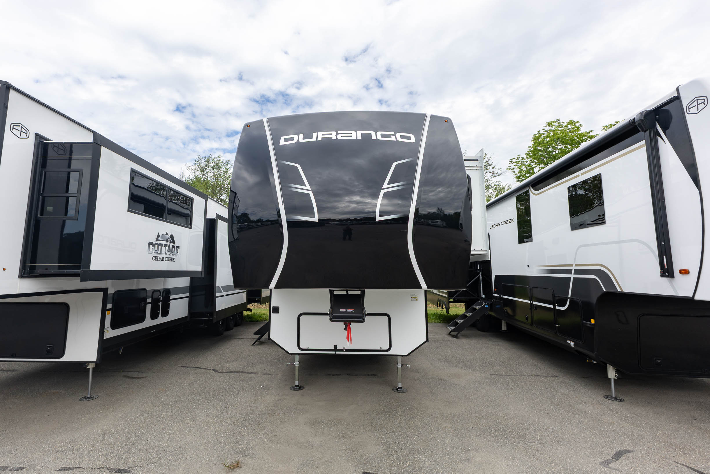 2027 KZ RV Durango 302RLT FIFTH WHEEL