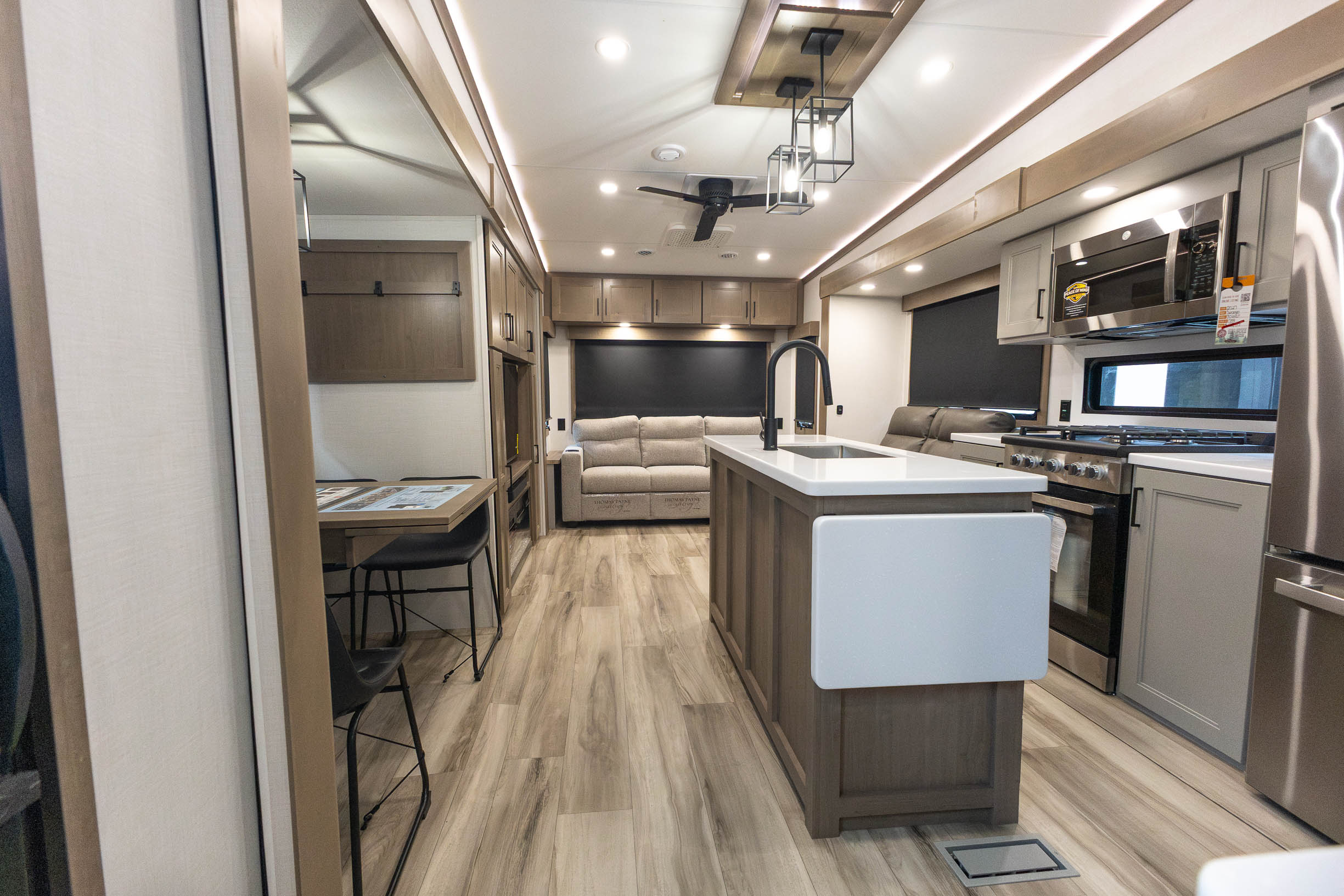 2027 KZ RV Durango 302RLT FIFTH WHEEL