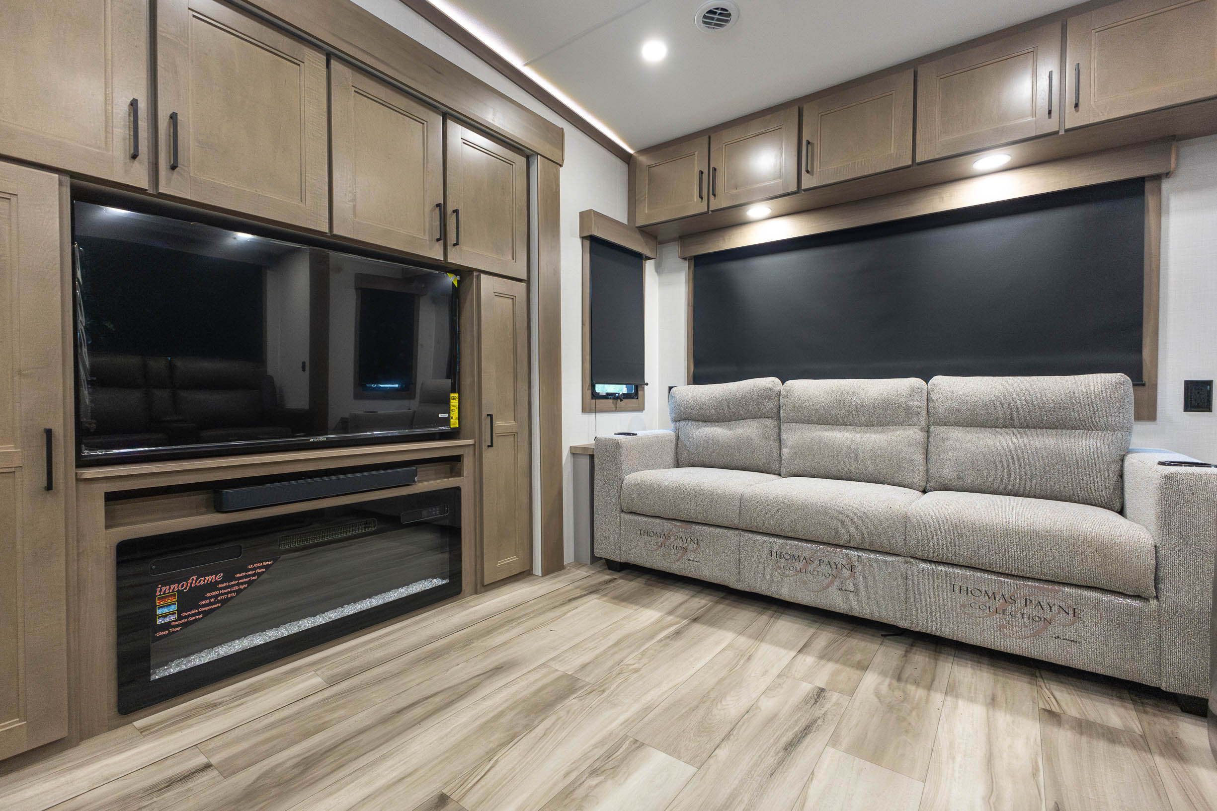 2027 KZ RV Durango 302RLT FIFTH WHEEL