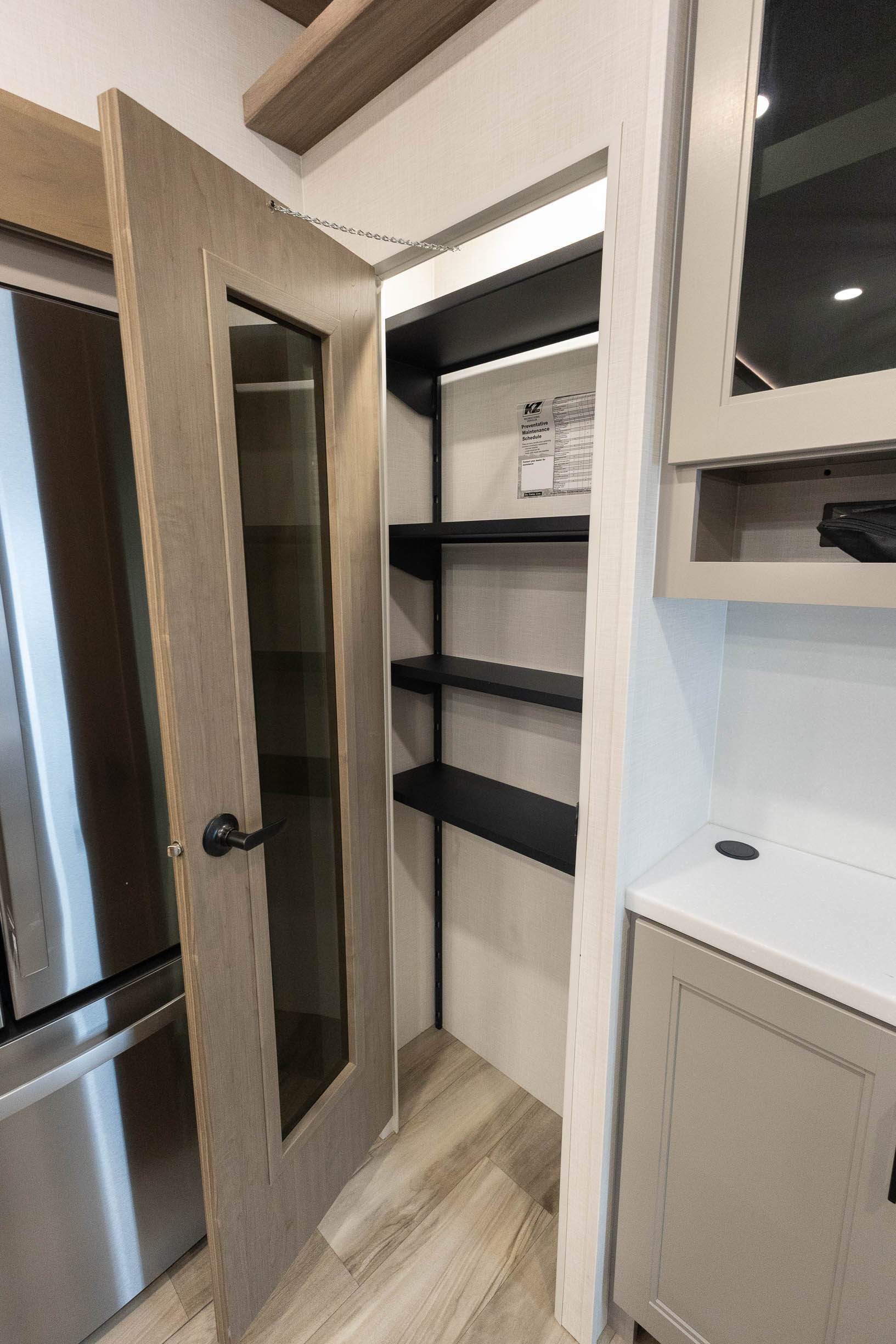2027 KZ RV Durango 302RLT FIFTH WHEEL