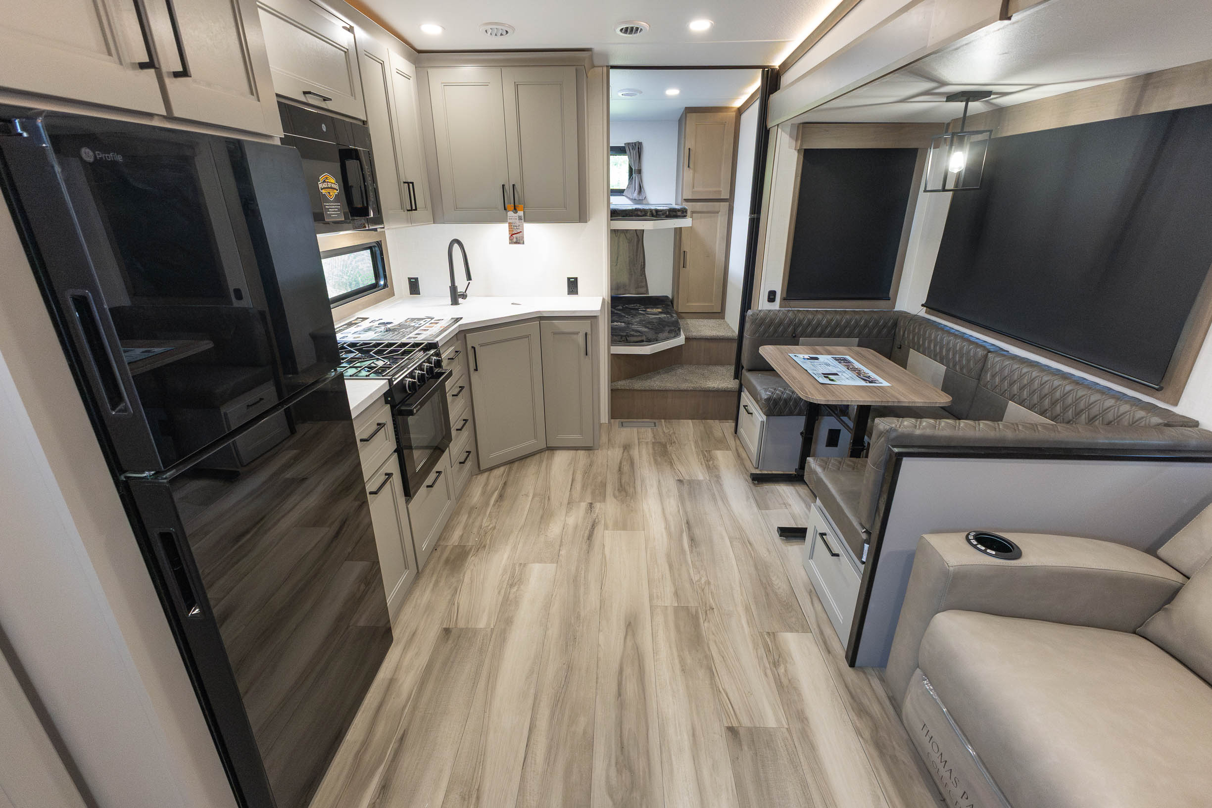 2027 KZ RV Durango HT 286BHD FIFTH WHEEL