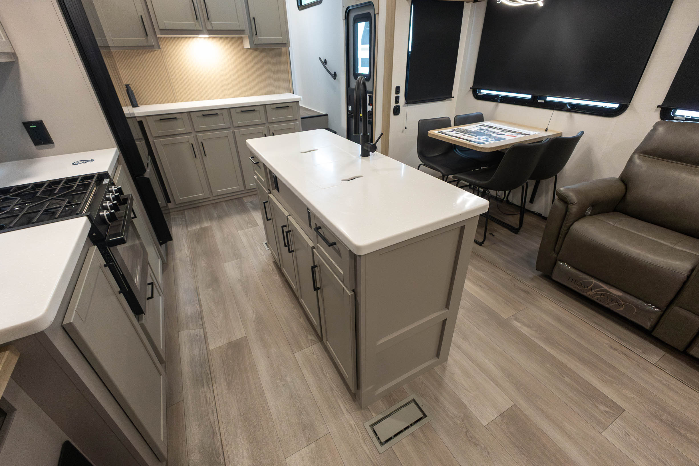 2027 KZ RV Ridgeway 31RL FIFTH WHEEL
