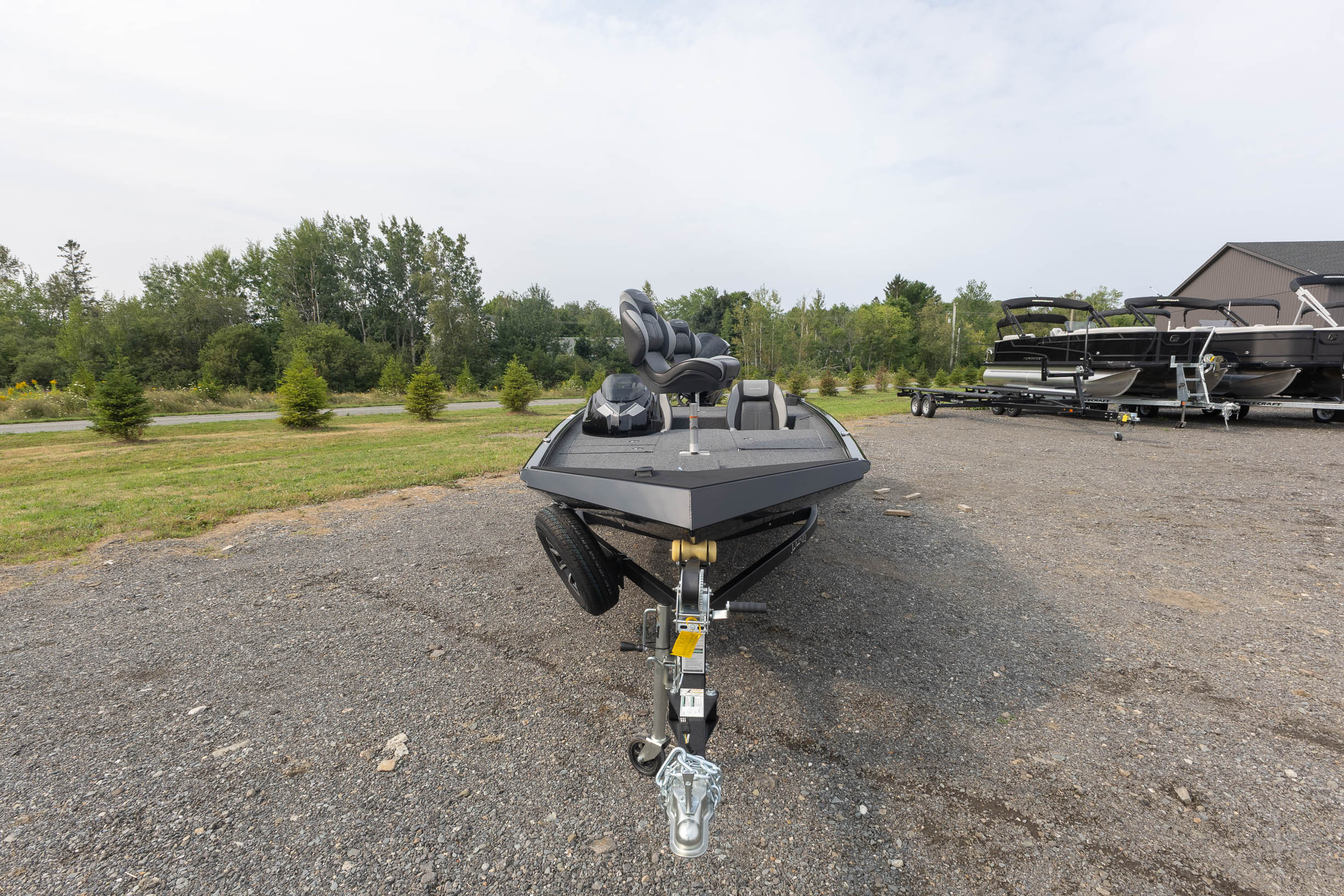 2027 Lund 1775 Renegade FISHING BOAT